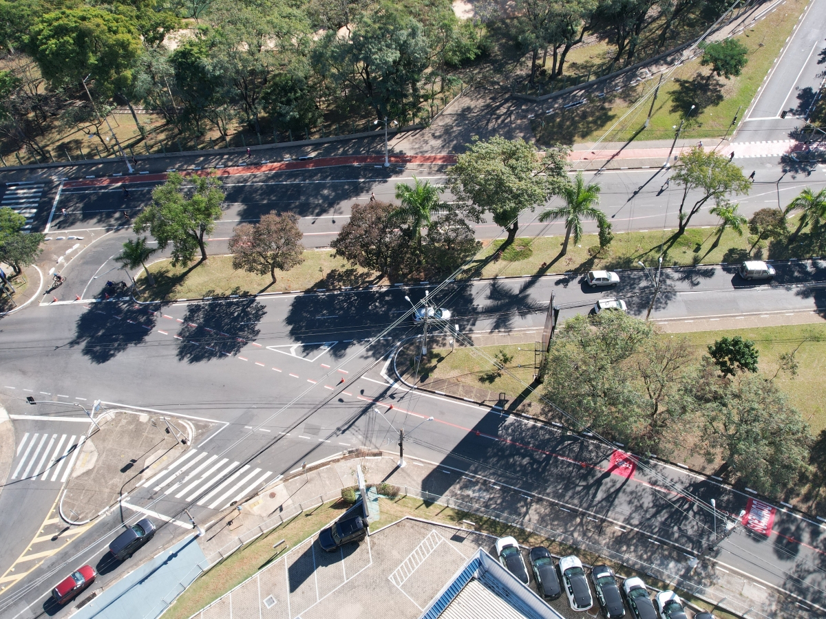 A Ciclofaixa Taquaral/Norte-Sul fica aberta aos domingos e feriados, das 7h às 12h