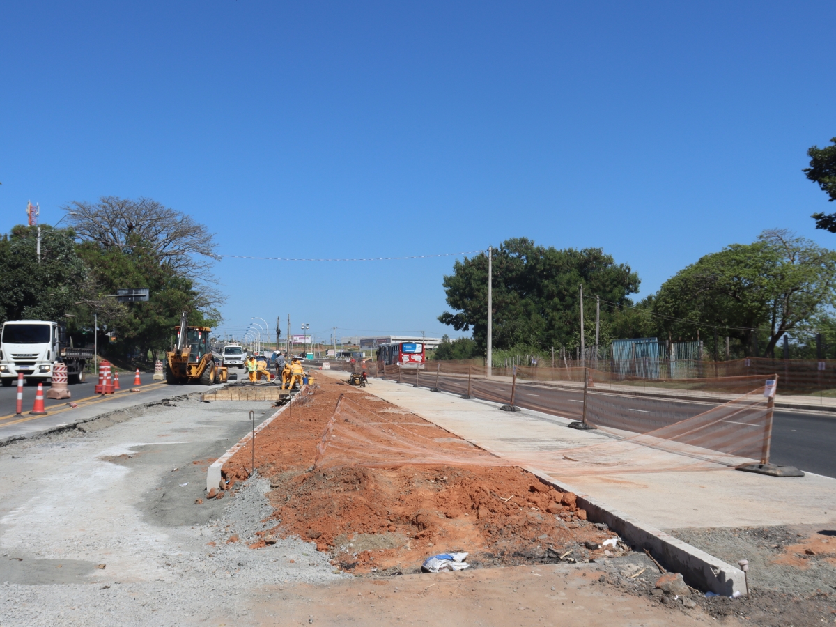 Avenida terá bloqueio ininterrupto, em frente ao Shopping Parque das Bandeiras no sentido bairro–Centro até 31 de outubro