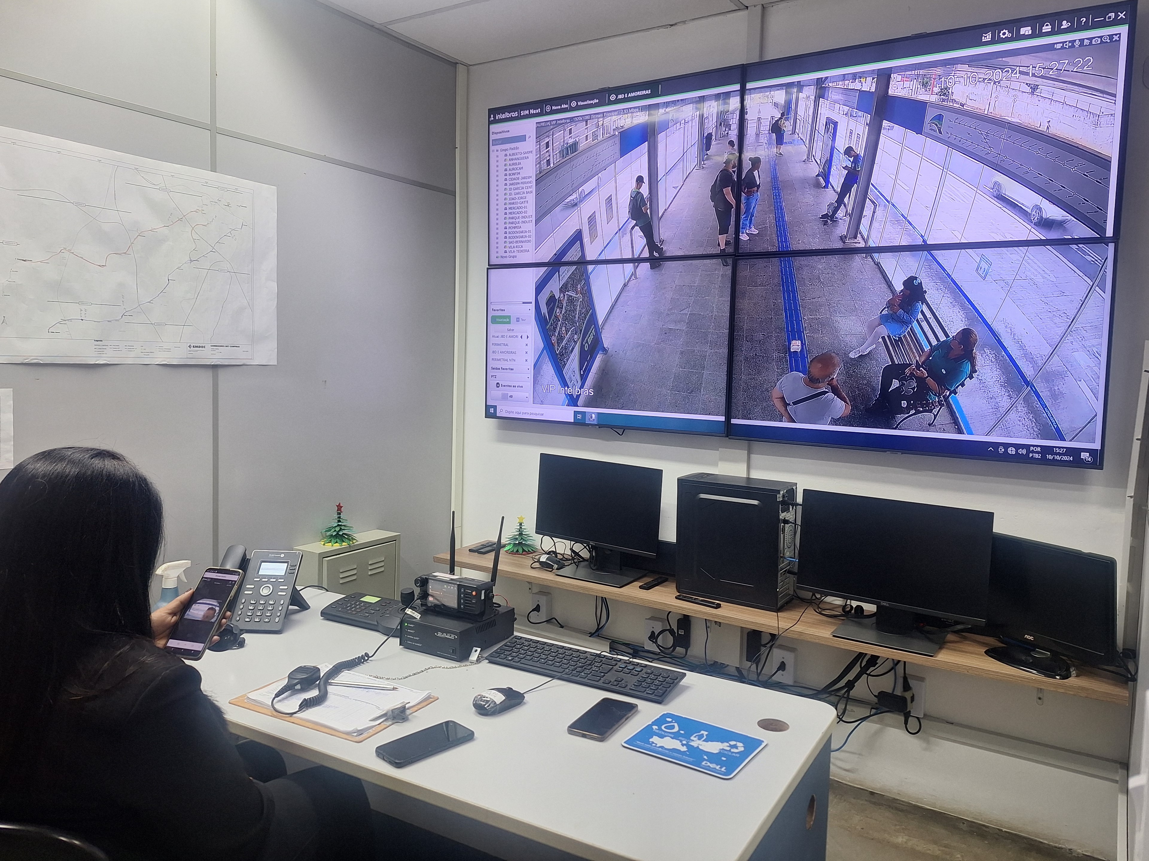 Central de monitoramento funciona 24 horas e ajuda a identificar as ocorrências