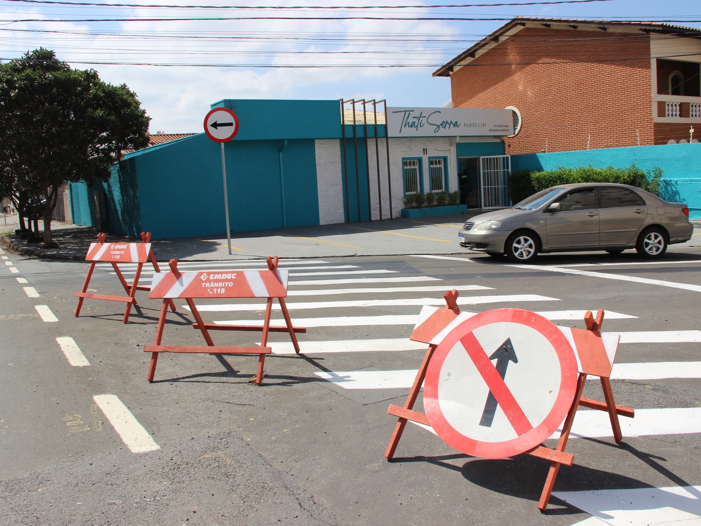 Mudança organiza fluxos viários na região; Emdec implanta nova sinalização