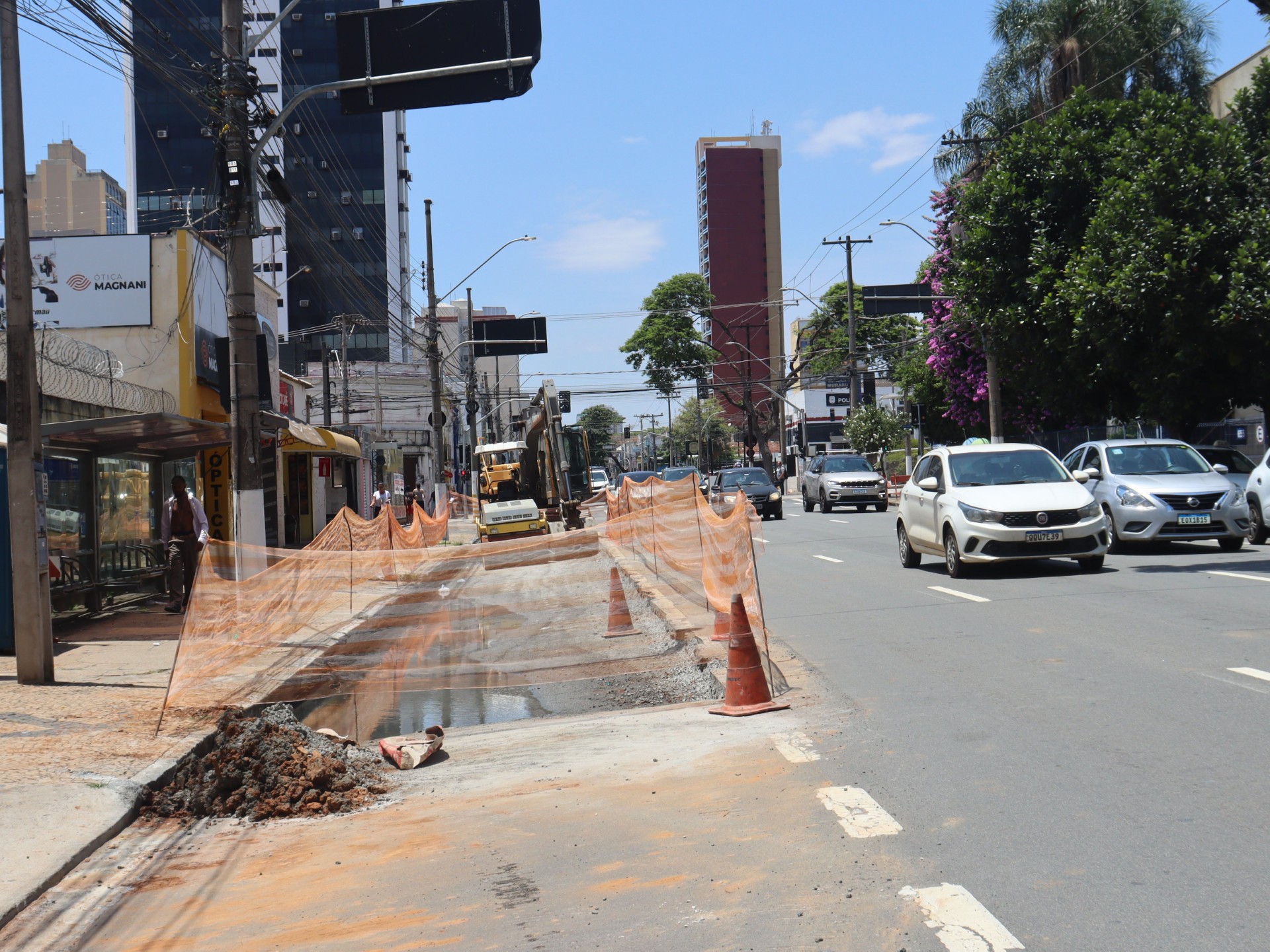  Ação é parte do programa da Emdec de requalificação dos pontos do transporte público coletivo