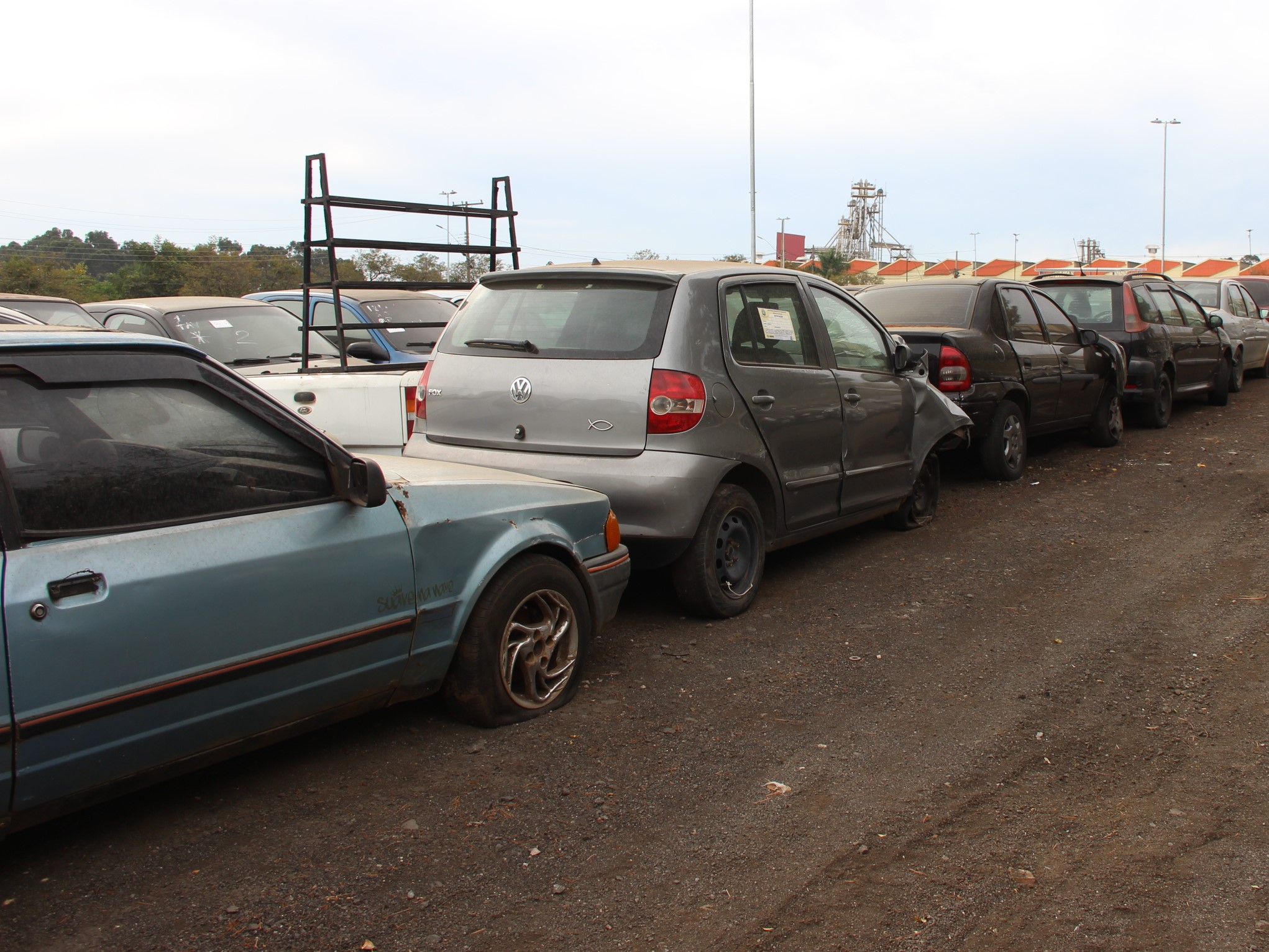 Após a notificação, veículo deve ser retirado em cinco dias ou poderá ser recolhido ao Pátio
