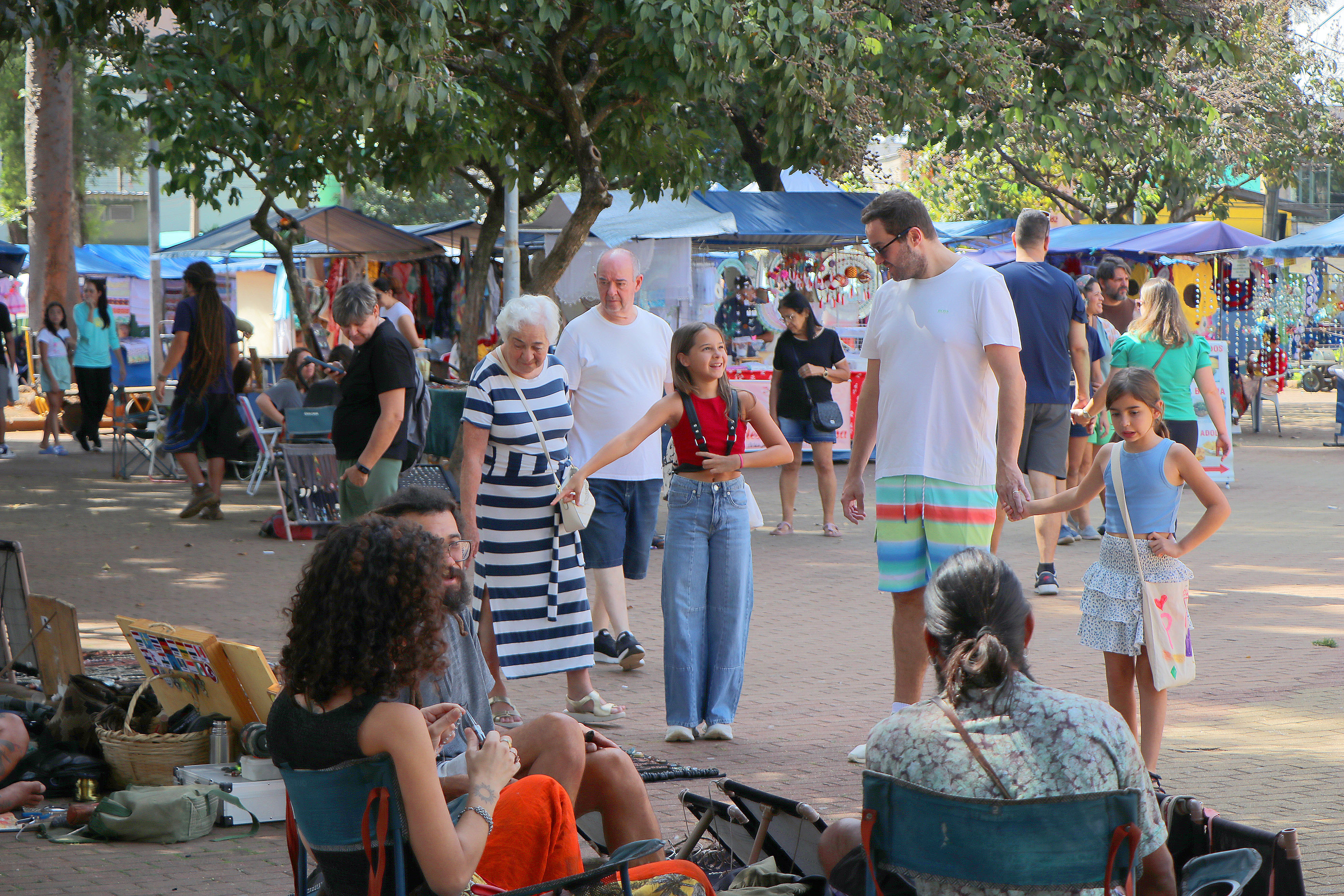 Na Feira Hippie tem produtos artesanais e opções gastronômicas 