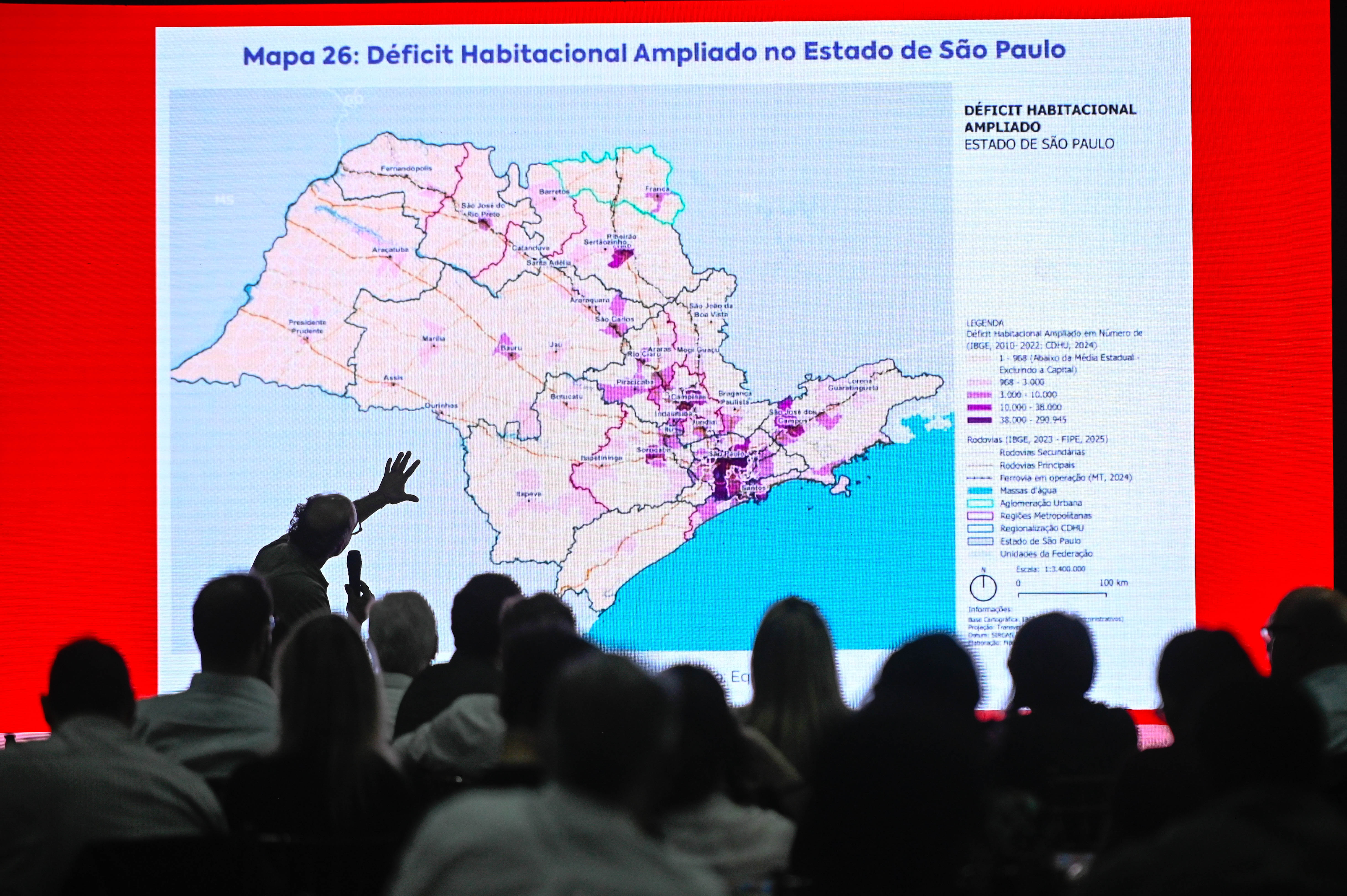 José Police Neto apresentou dados das cidades que serão impactadas com a chegada do Trem Intercidades 