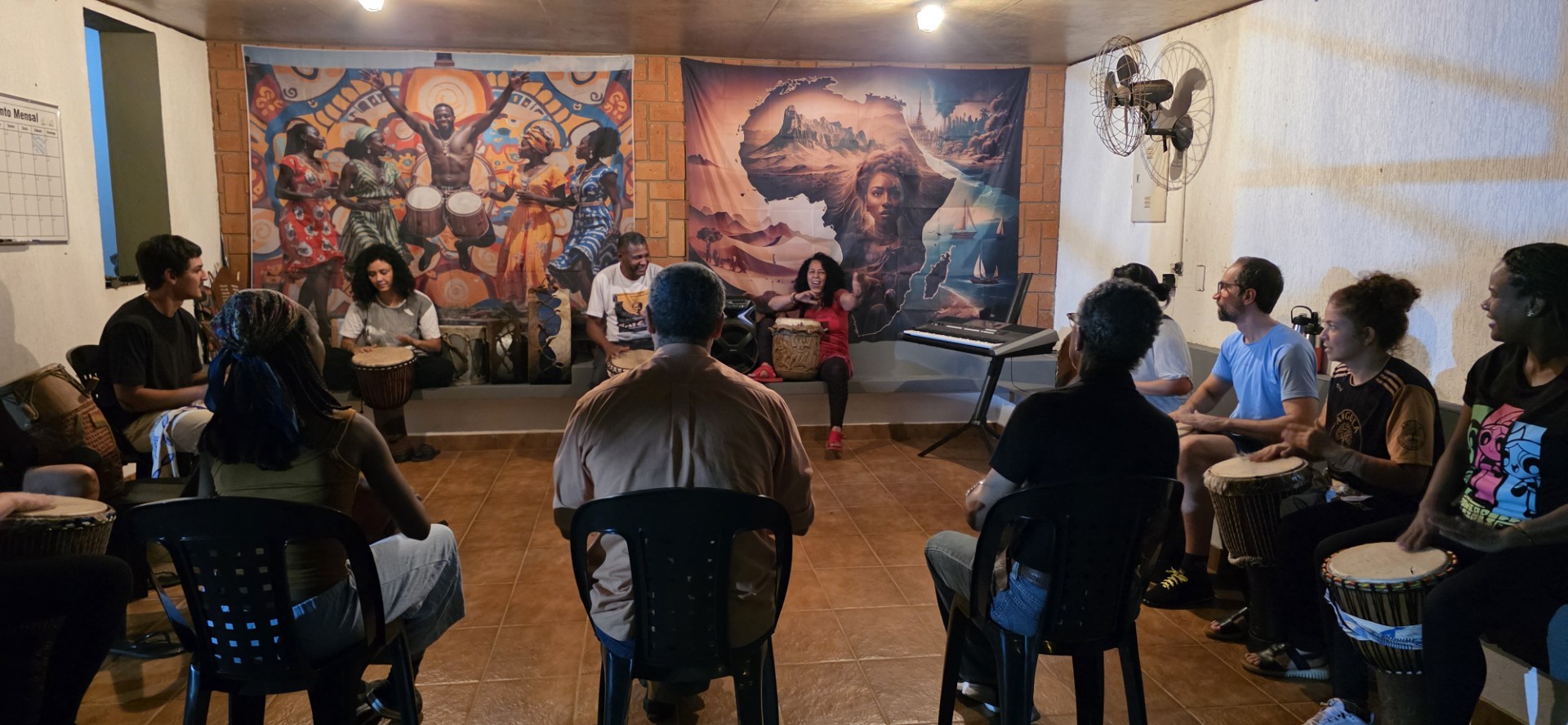 As atividades contemplam ritmos vinculados a rituais e celebrações