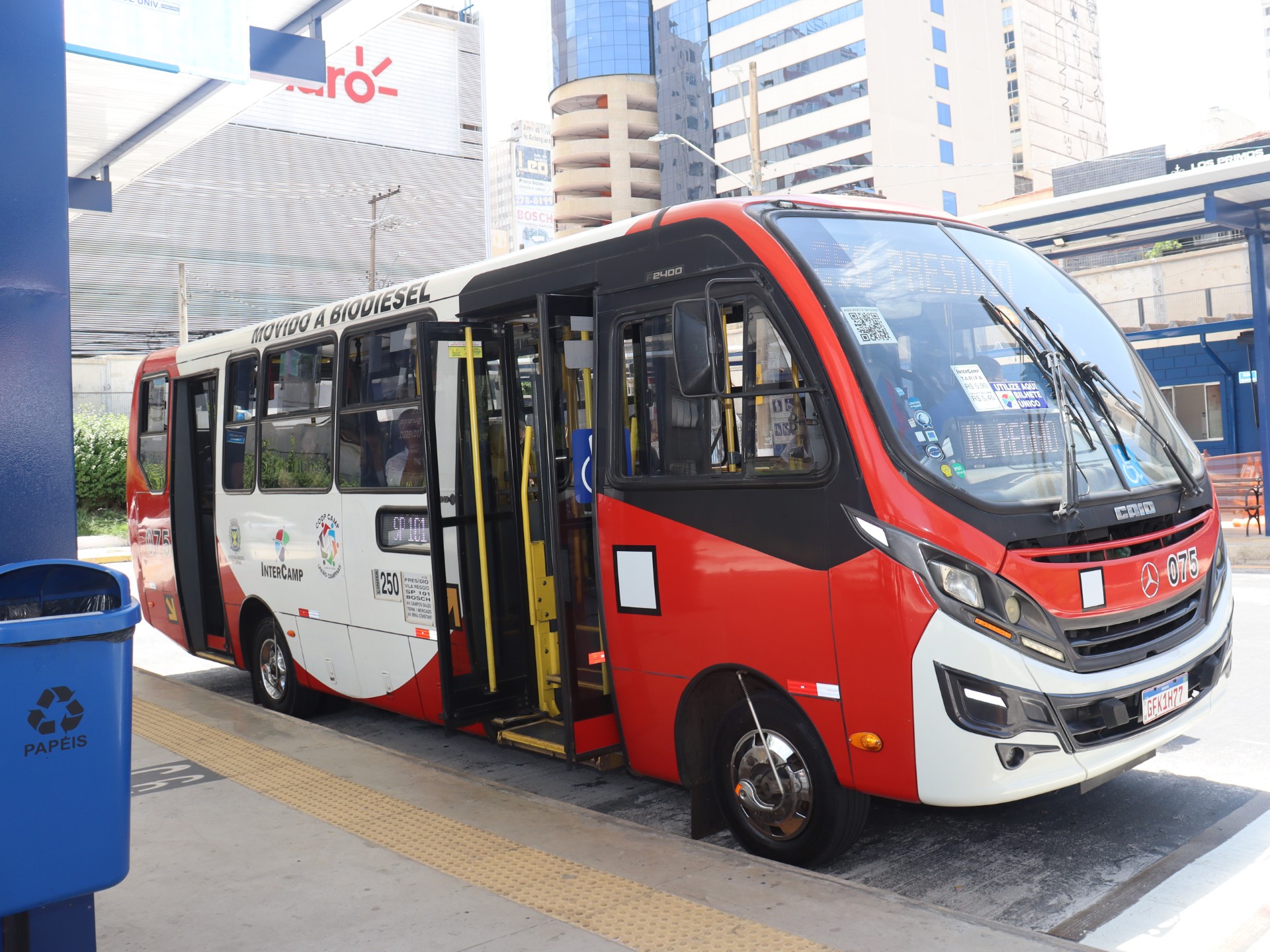 Cerca de 1,2 mil passageiros por dia utilizam a linha 250