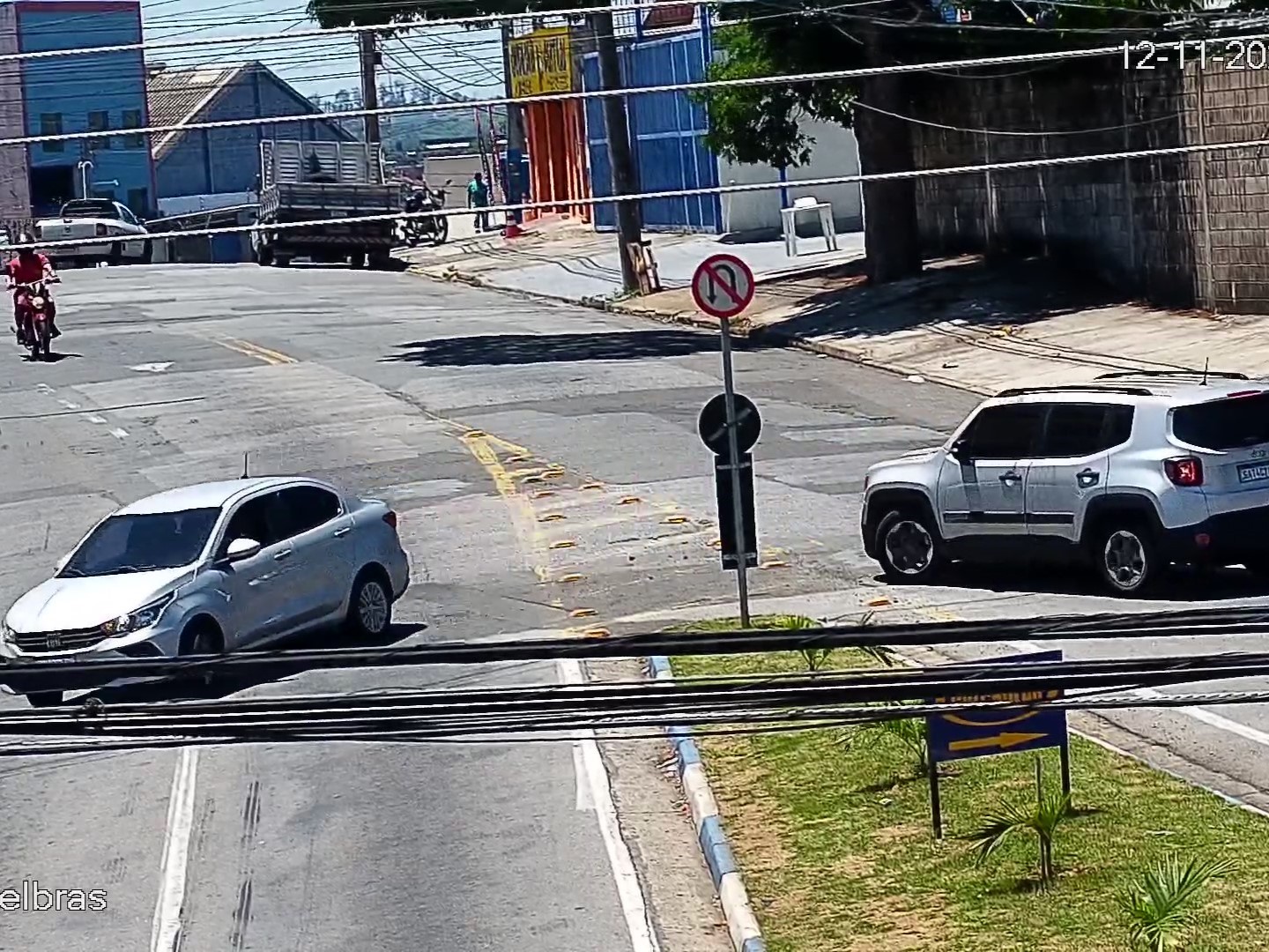 Emdec autuou 81 condutores por realizar retorno proibido