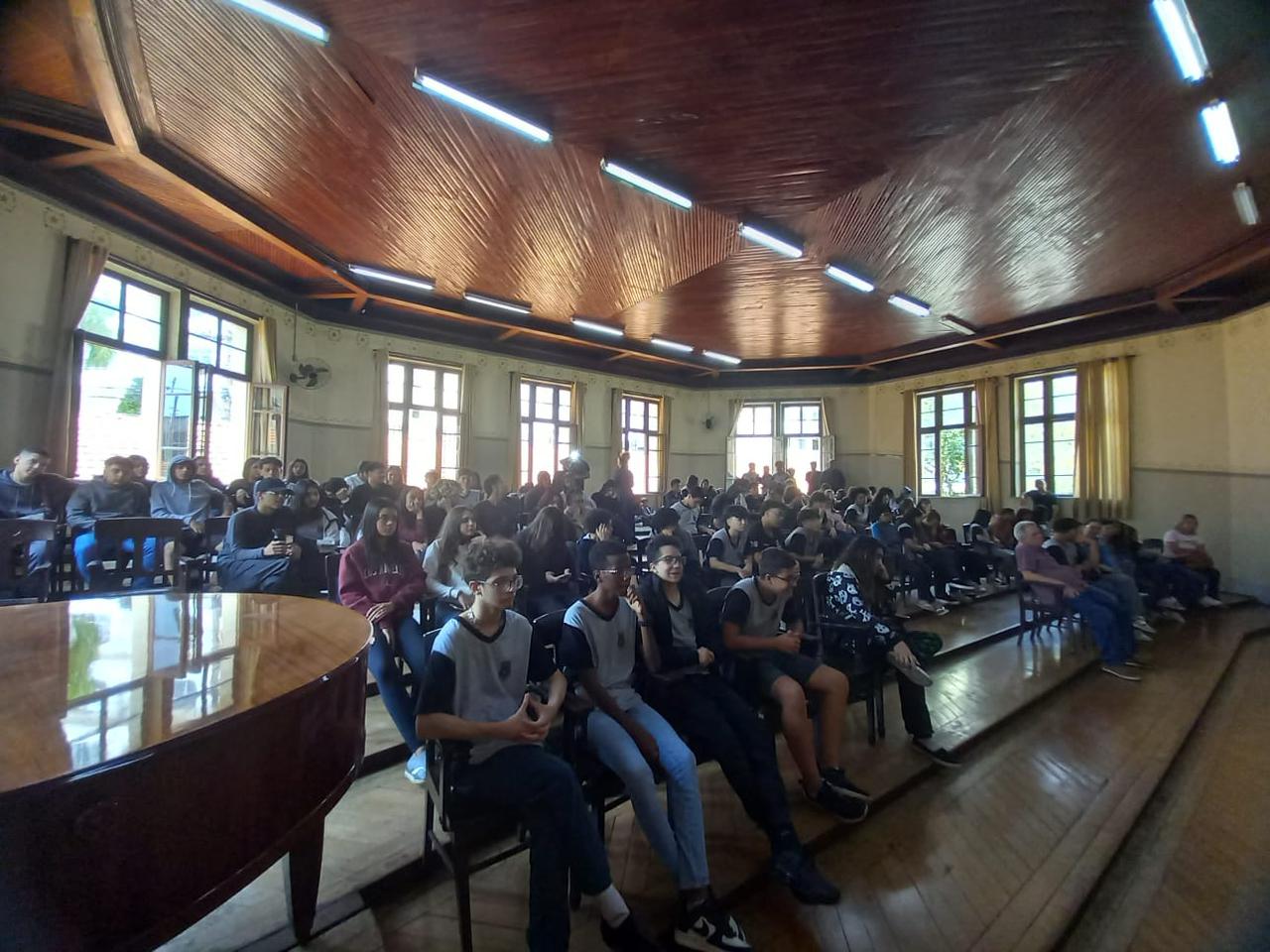 Atividade teve como tema central os riscos do tabagismo entre crianças e adolescentes