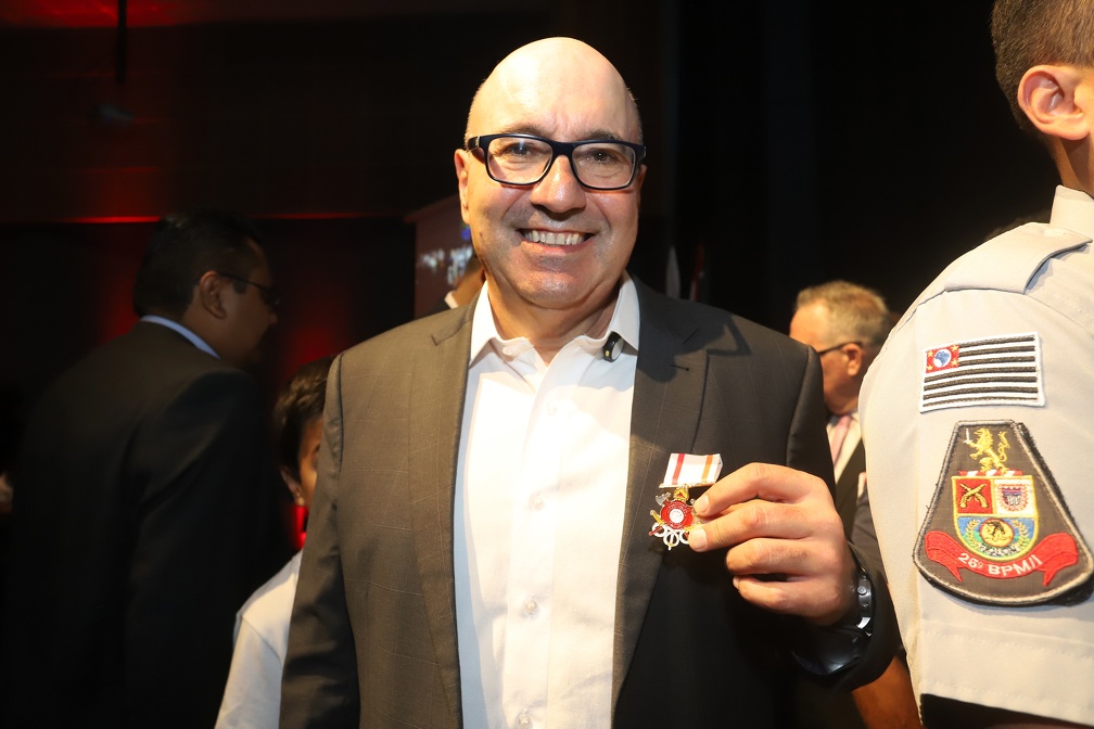 O prefeito relembrou a presença dos Bombeiros em momentos difíceis atravessados pela cidade