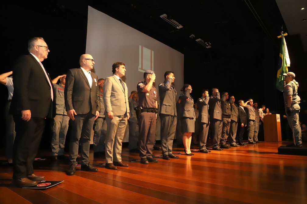 Foram reconhecidas 25 personalidades de diversos setores como a política, a academia e as ONGs