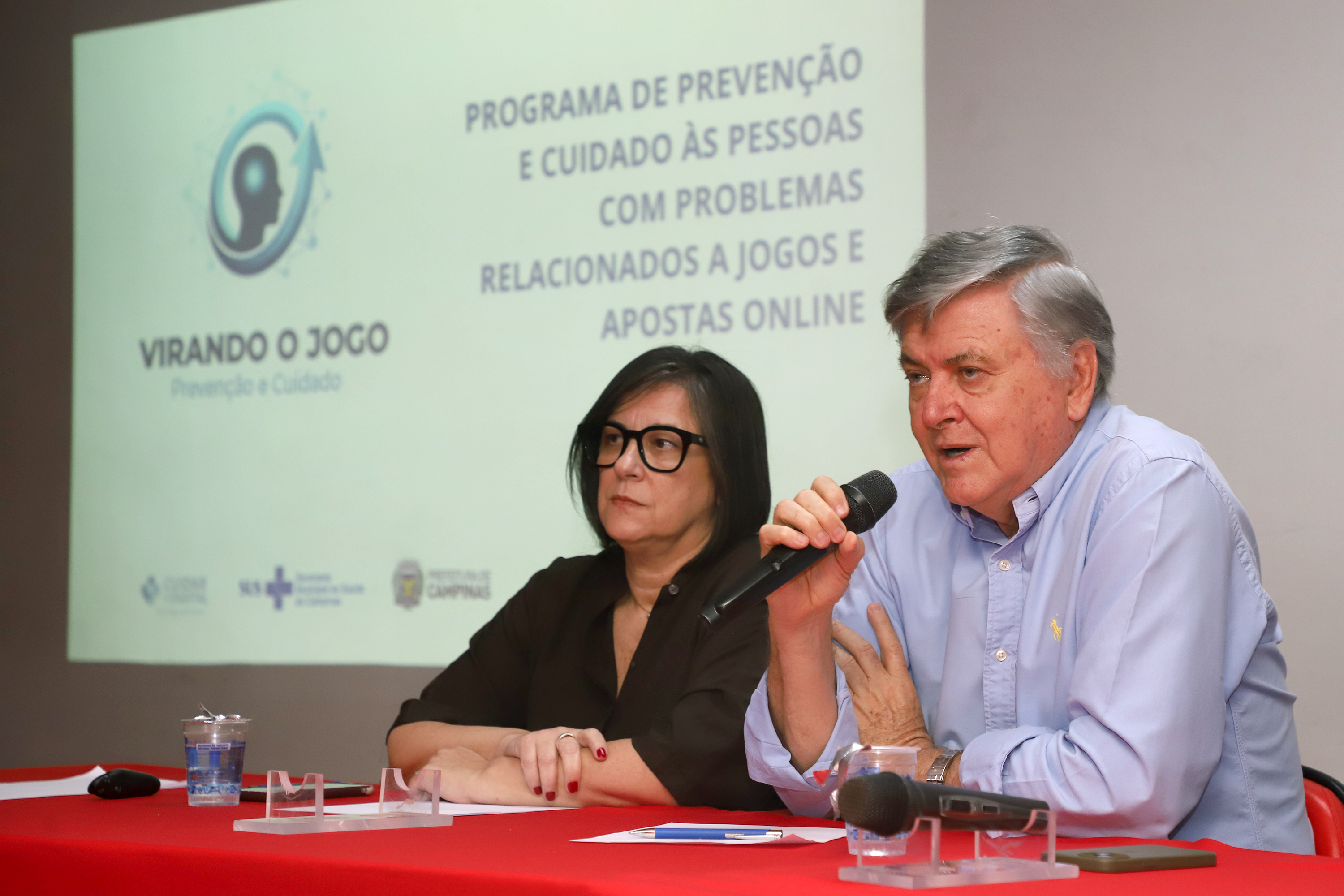 O secretário de Saúde, Lair Zambon, durante a abertura da capacitação