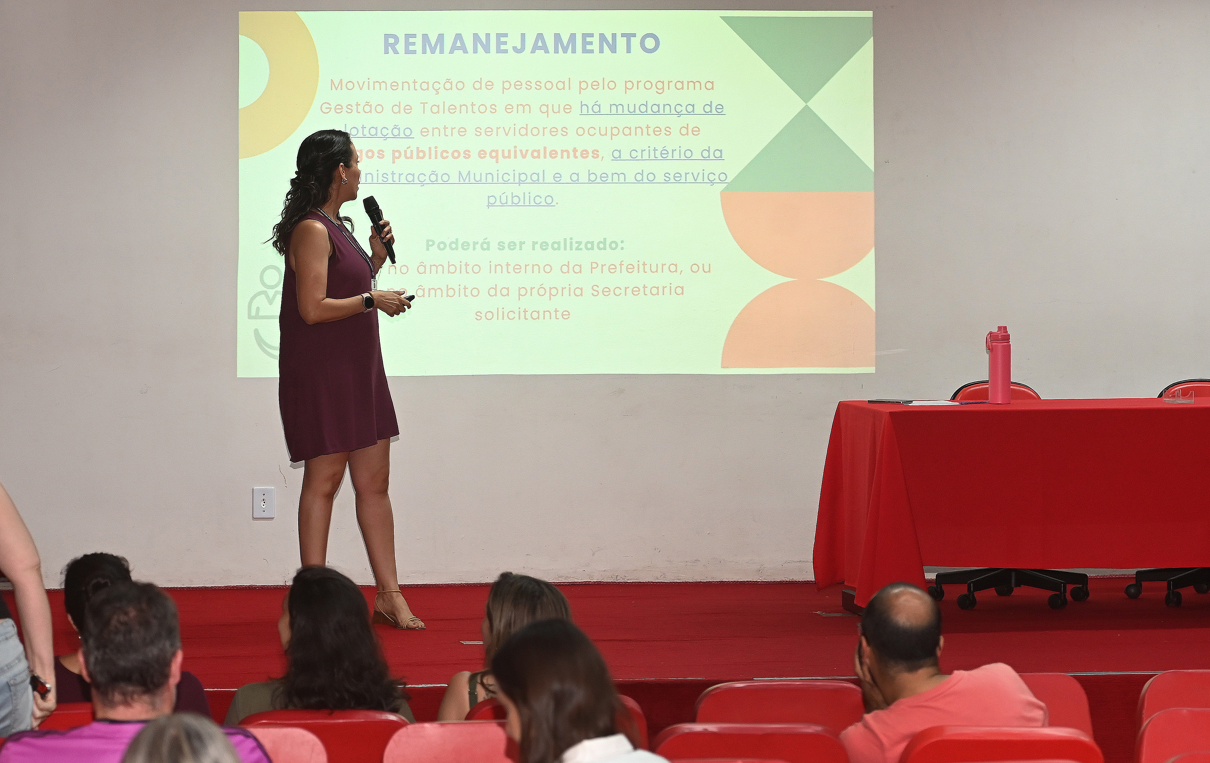 Interessados em ocupar a vaga podem se inscrever a partir desta segunda-feira, 6 de abril, até as 15h do dia 9 de abril 