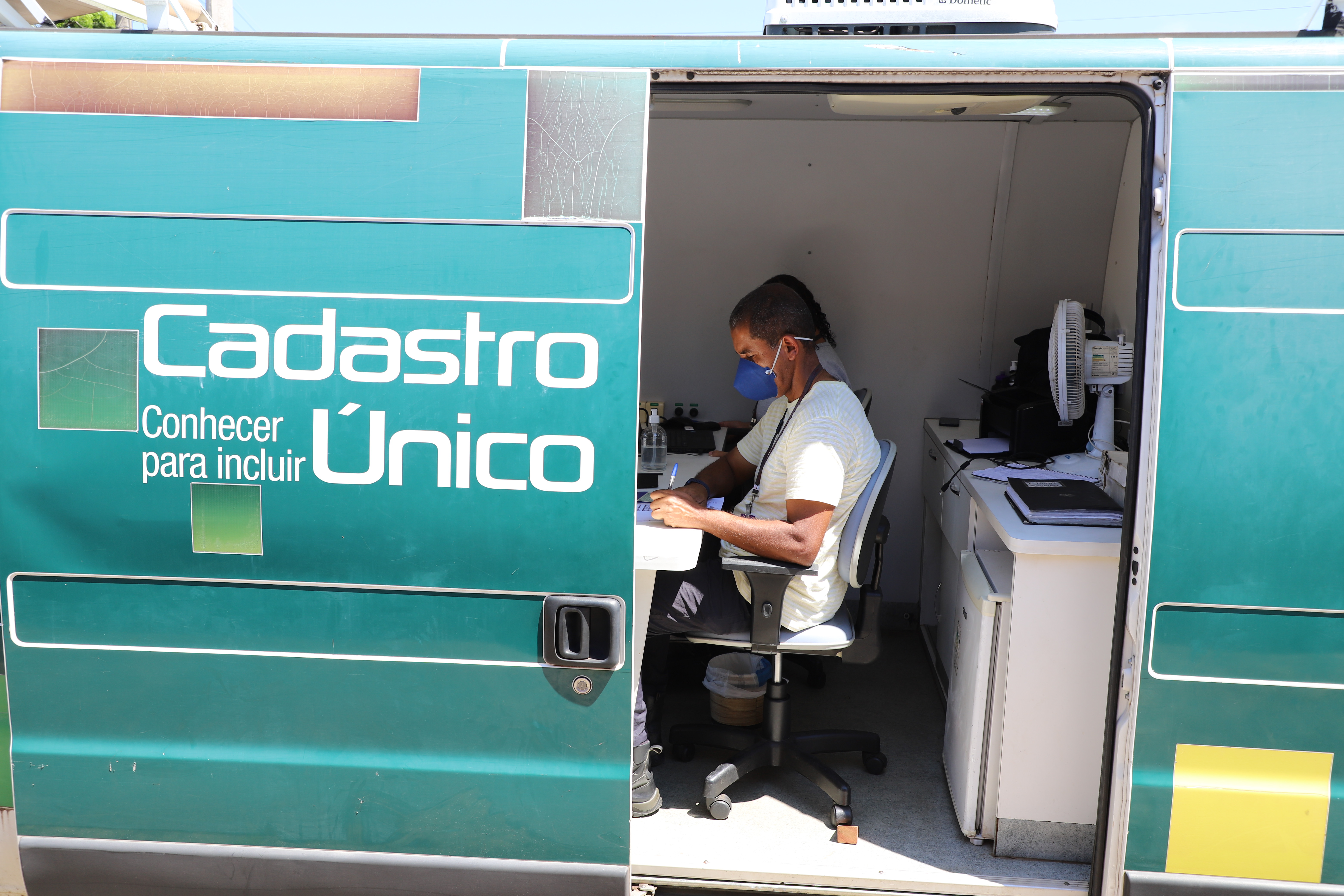 As famílias foram alertadas da importância de manter o cadastro atualizado para garantir a continuidade dos benefícios