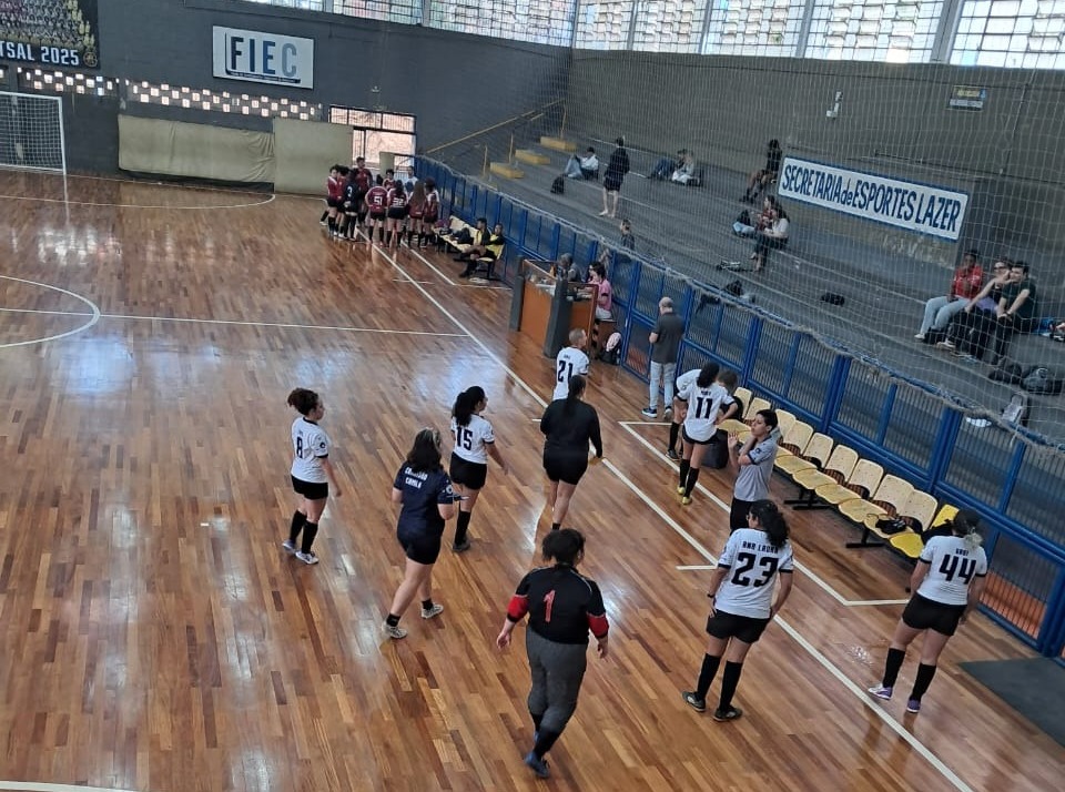 Na estreia, foram realizadas sete partidas, com um total de 34 gols marcados — média de 4,8 gols por jogo