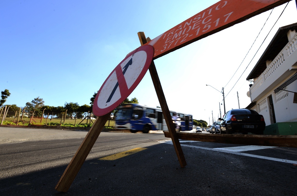 A rua será bloqueada na altura do número 525, entre a avenida Francisco Glicério e a rua Barão de Jaguara