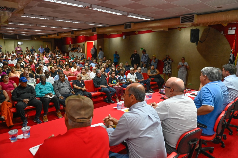 As assembleias são abertas a todos os moradores e têm dois objetivos centrais: indicar demandas para o orçamento público e eleger conselheiros