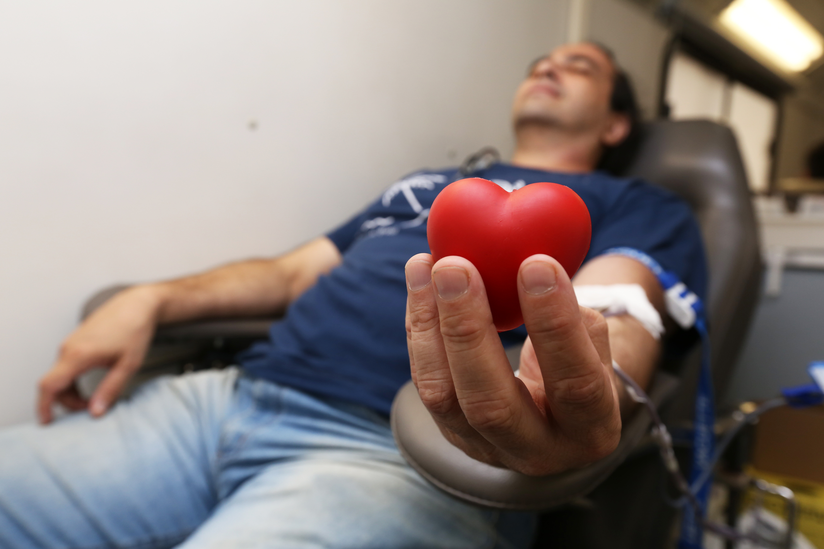 A adesão dos servidores às campanhas de doação de sangue é considerada um exemplo de solidariedade