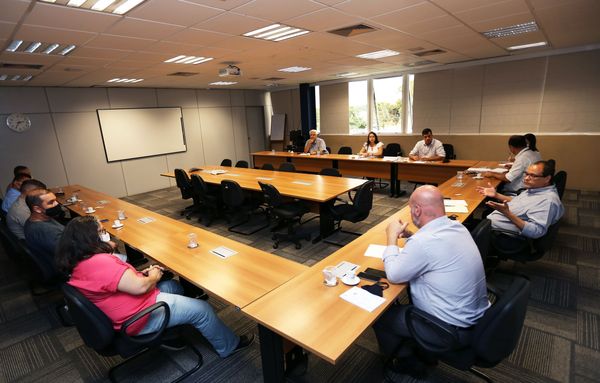 ... e será substituída por tubulação nova, mais resistente e com maior vida útil