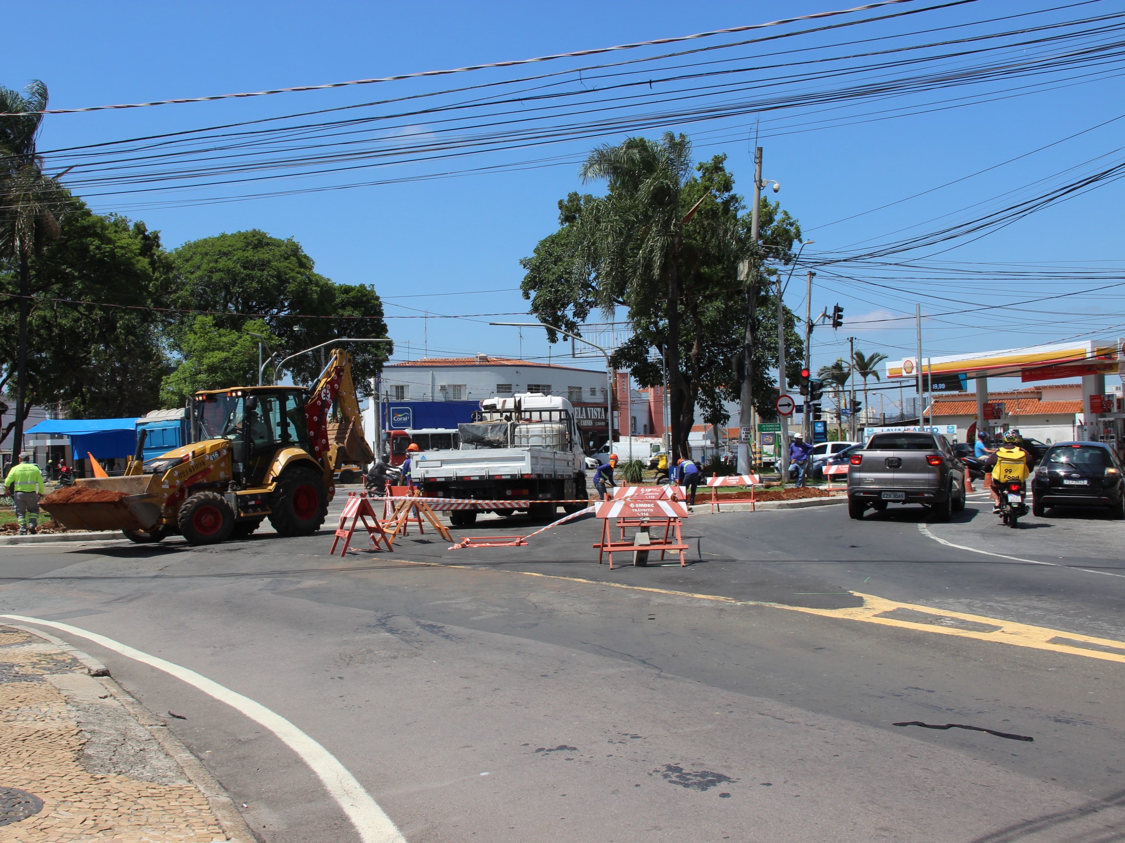 A segunda etapa começa a ser implantada na segunda-feira, 10 de novembro, quando trechos da av. Nossa Senhora de Fátima e da rua Leonardo da Vinci terão sentidos únicos e opostos de circulação