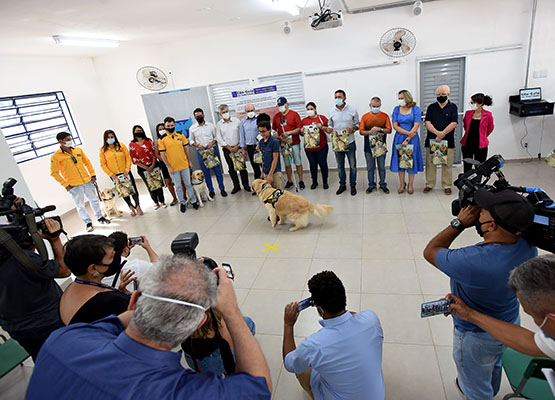Lançamento reuniu equipe da Prefeitura, especialistas do Instituto e usuários