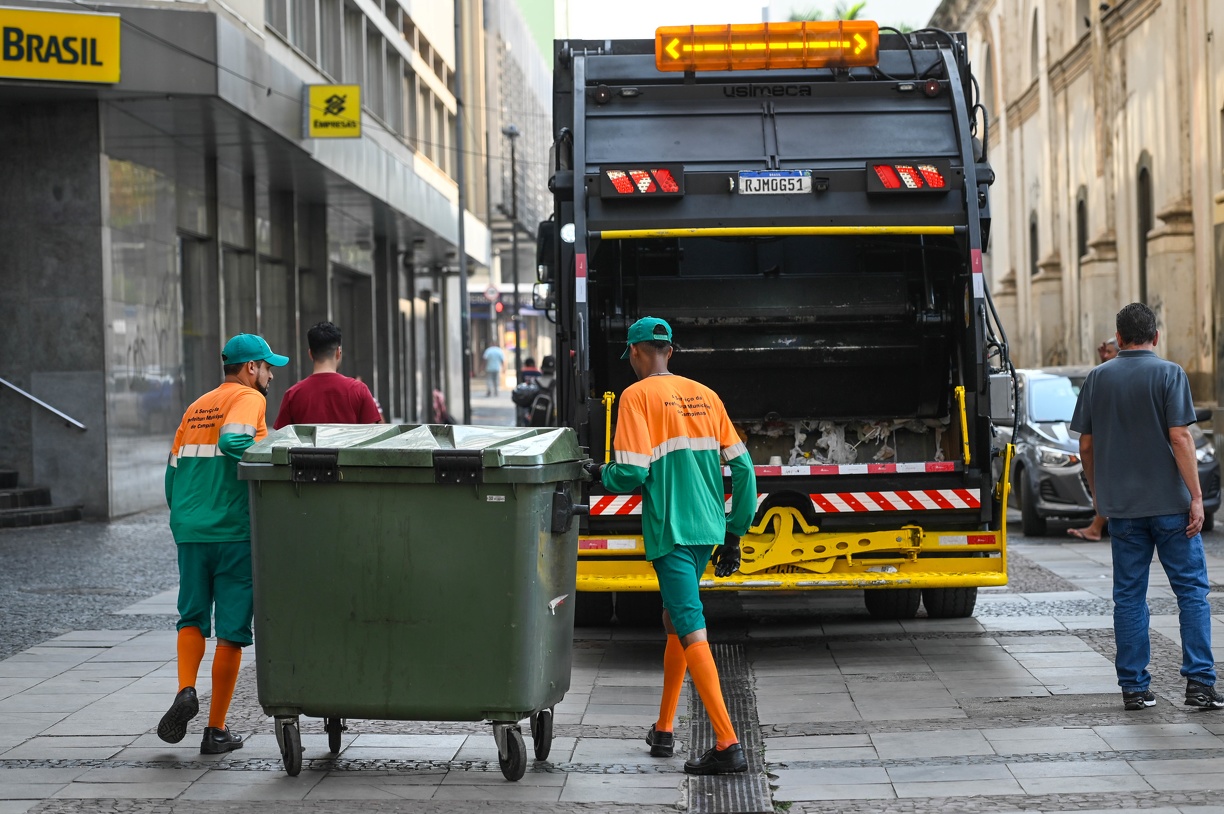 Centro Público de Apoio ao Trabalhador (CPAT), em parceria com o consórcio Campi Ambiental, responsável pela limpeza urbana, oferece 50 vagas de coletor 
