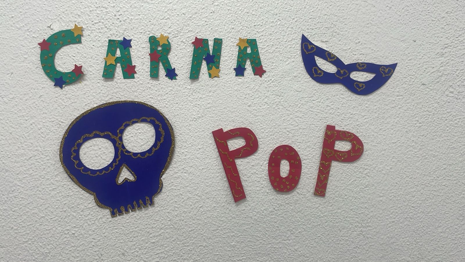 Adereços foram confeccionados pelos frequentadores dos Centros Pop