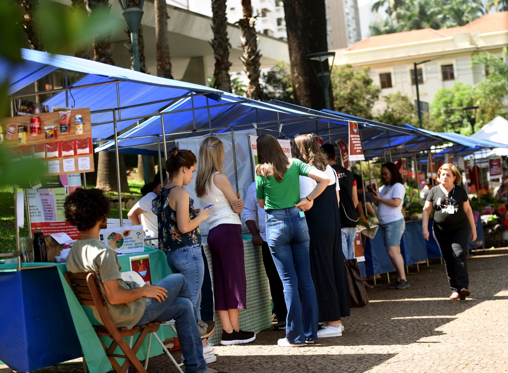 Feira da Economia Solidária será inaugurada na Praça Guilherme de Almeida nesta sexta-feira, 6 de fevereiro, em frente ao Palácio da Cidade