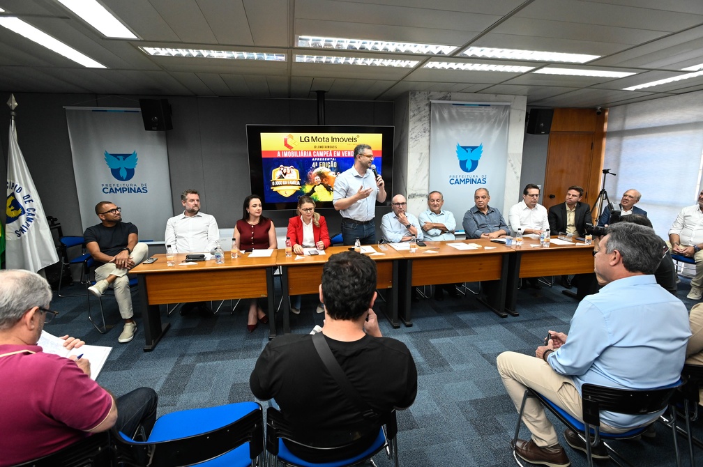 Lançamento do evento foi em setembro com a presença de craques na Sala Azul da Prefeitura