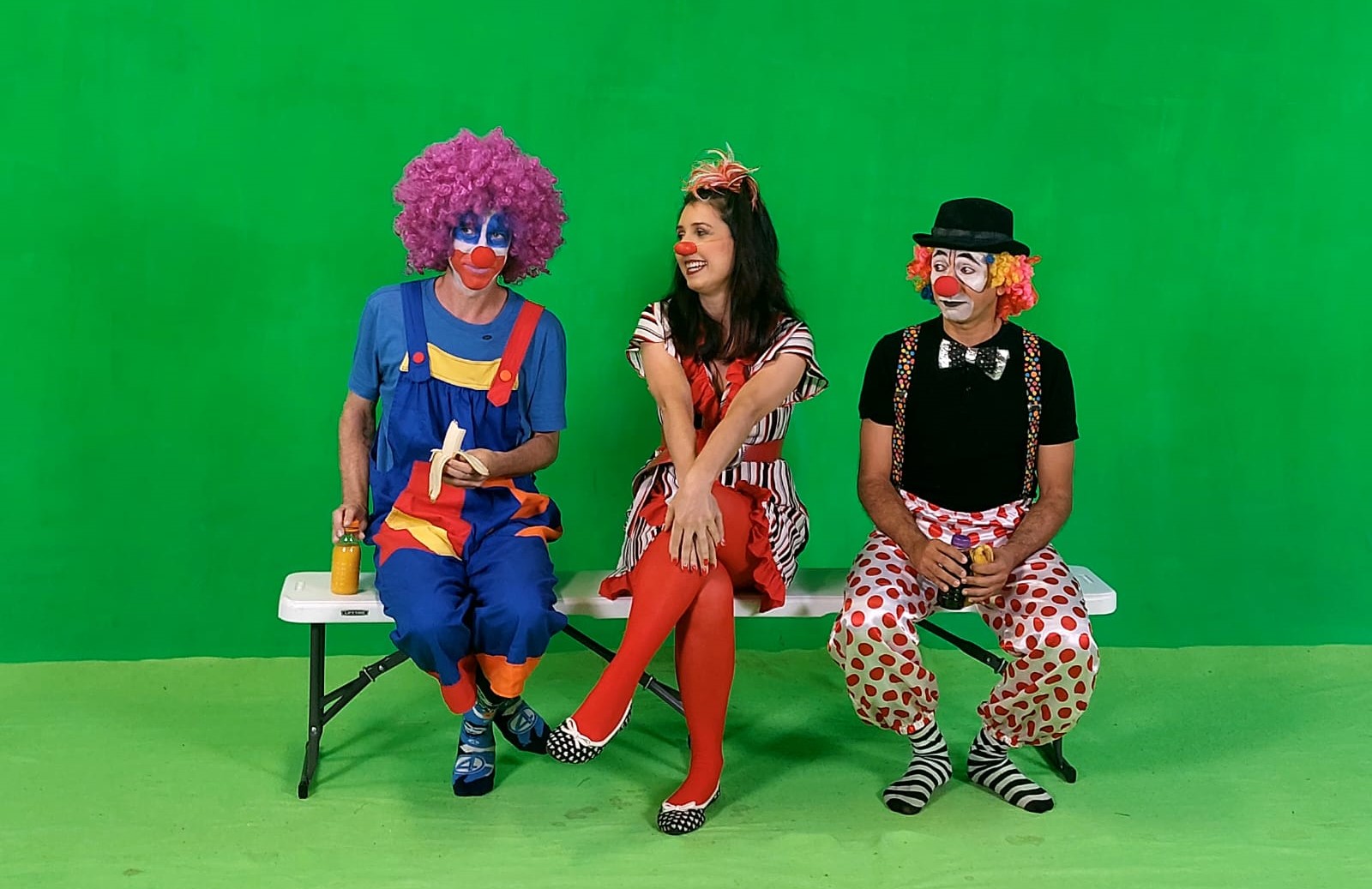 Toco Leco ensina Libras e promove a inclusão