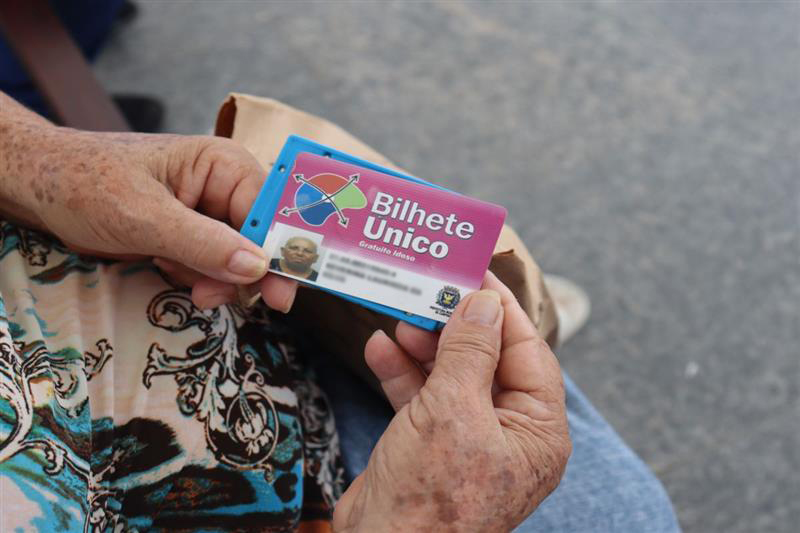 Bilhete Único Idoso oferece mais praticidade e segurança para passageiros com 65 anos ou mais