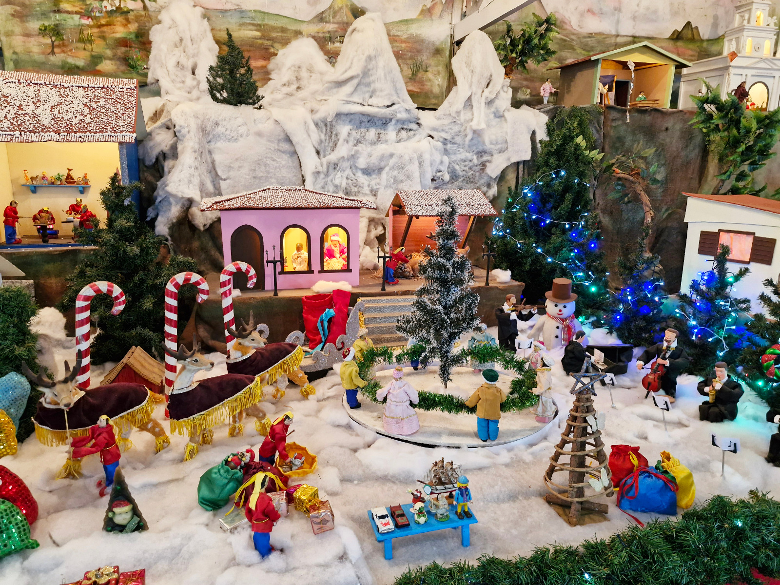 Atração natalina voltou para encantar os campineiros