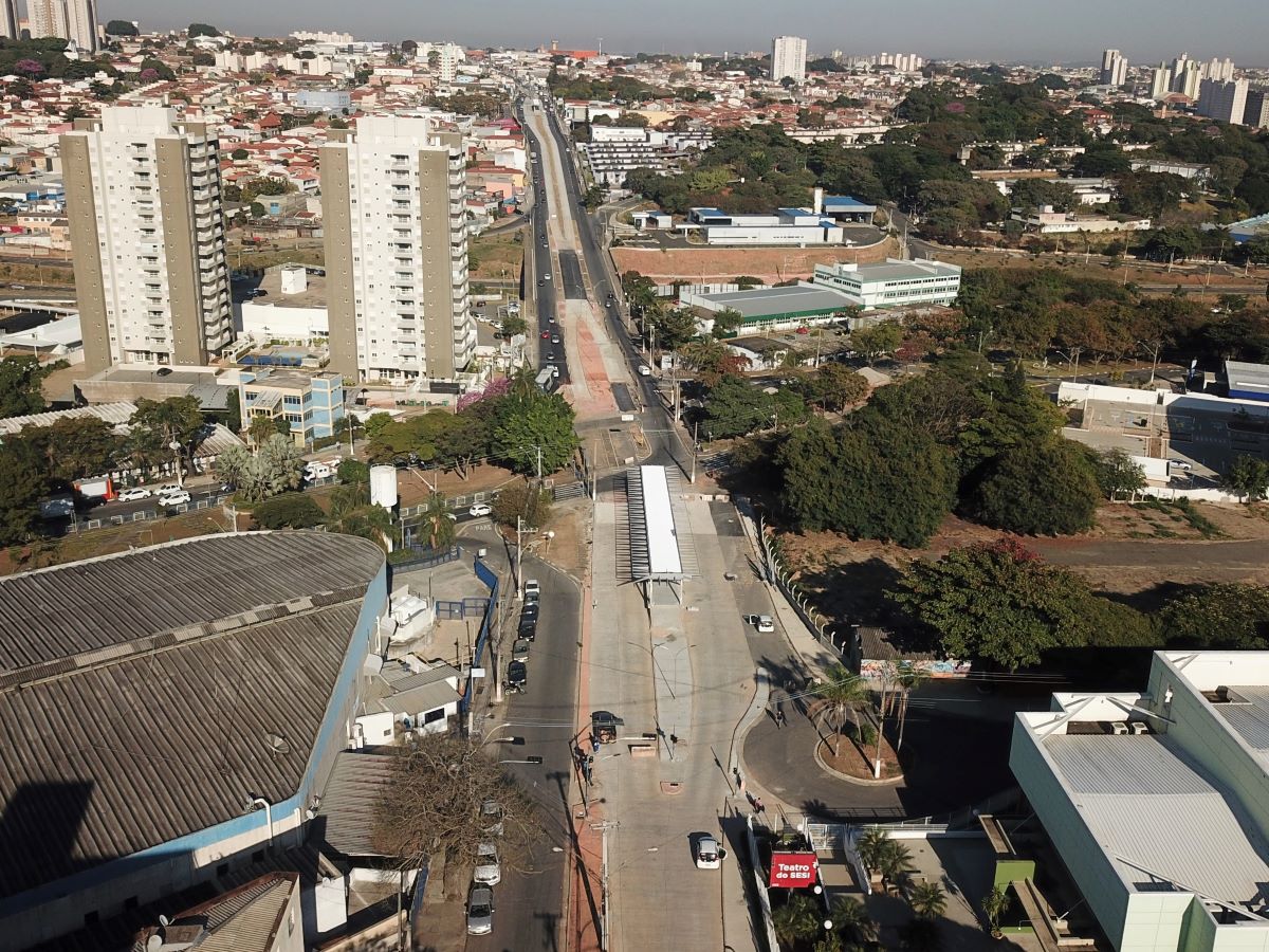 Parte da obra na Avenida das Amoreiras