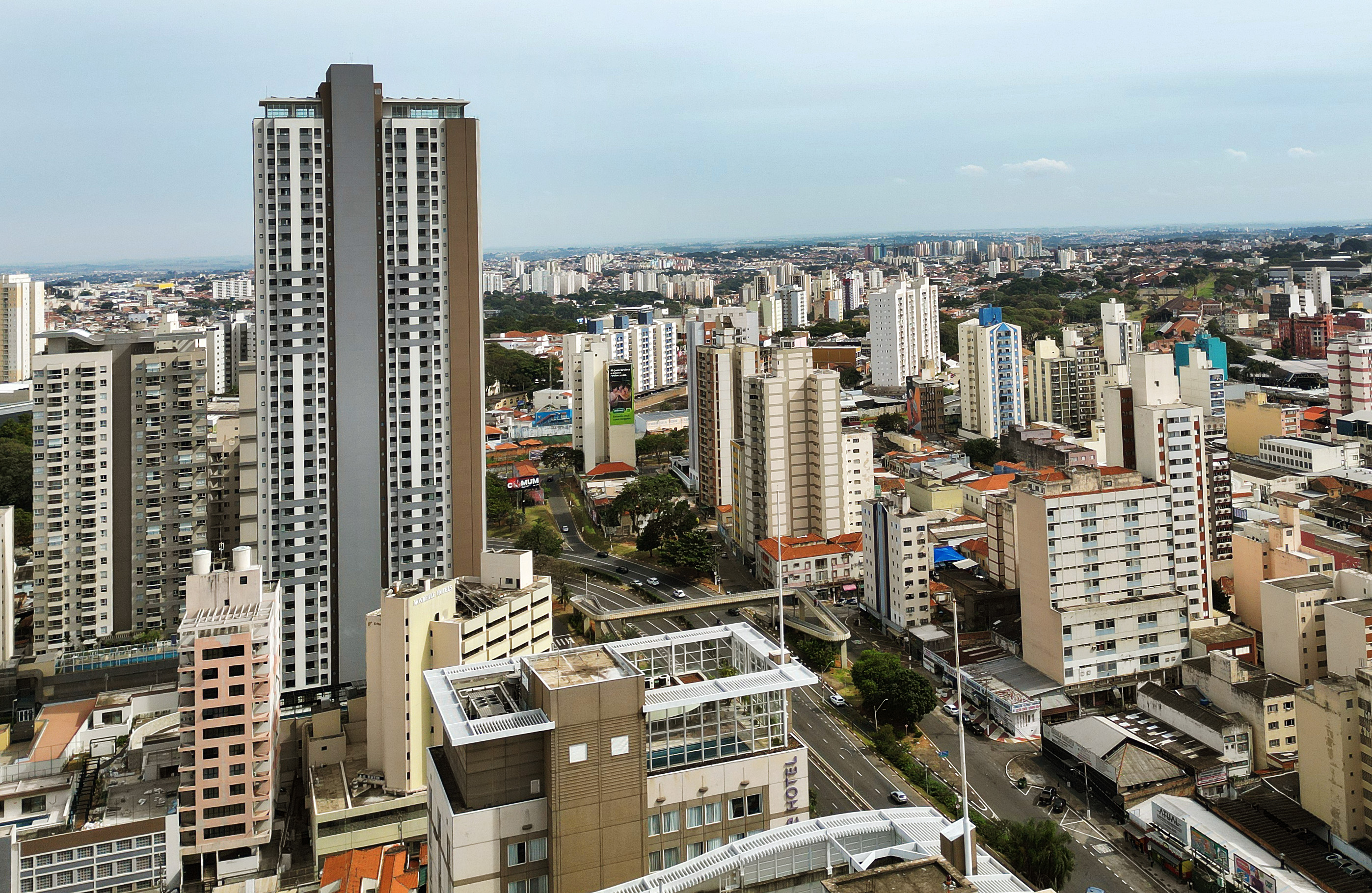 Levantamento da Secretaria de Desenvolvimento Econômico aponta saldo de 3.768 novos negócios entre janeiro e abril no município