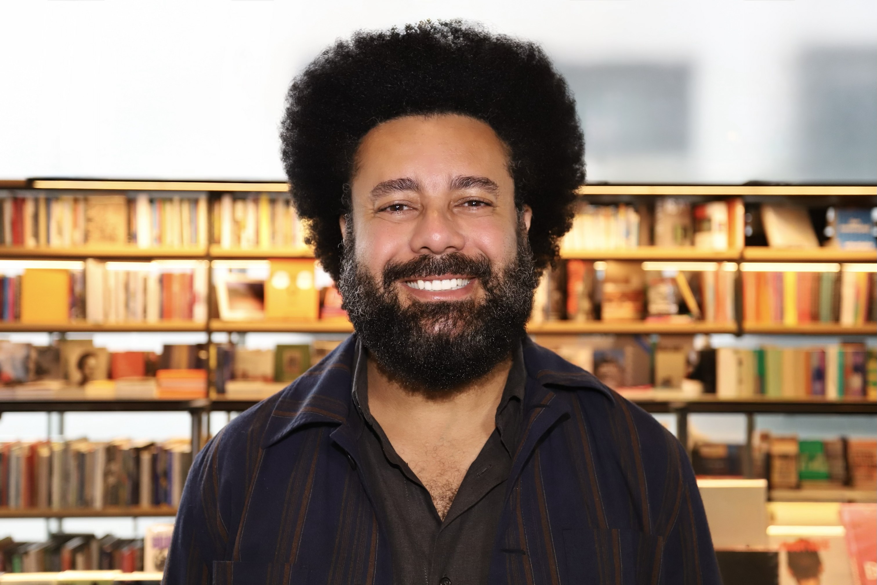 Vini Rigoletto, produtor cultural e escritor, autor da narrativa que mistura fantasia e autobiografia