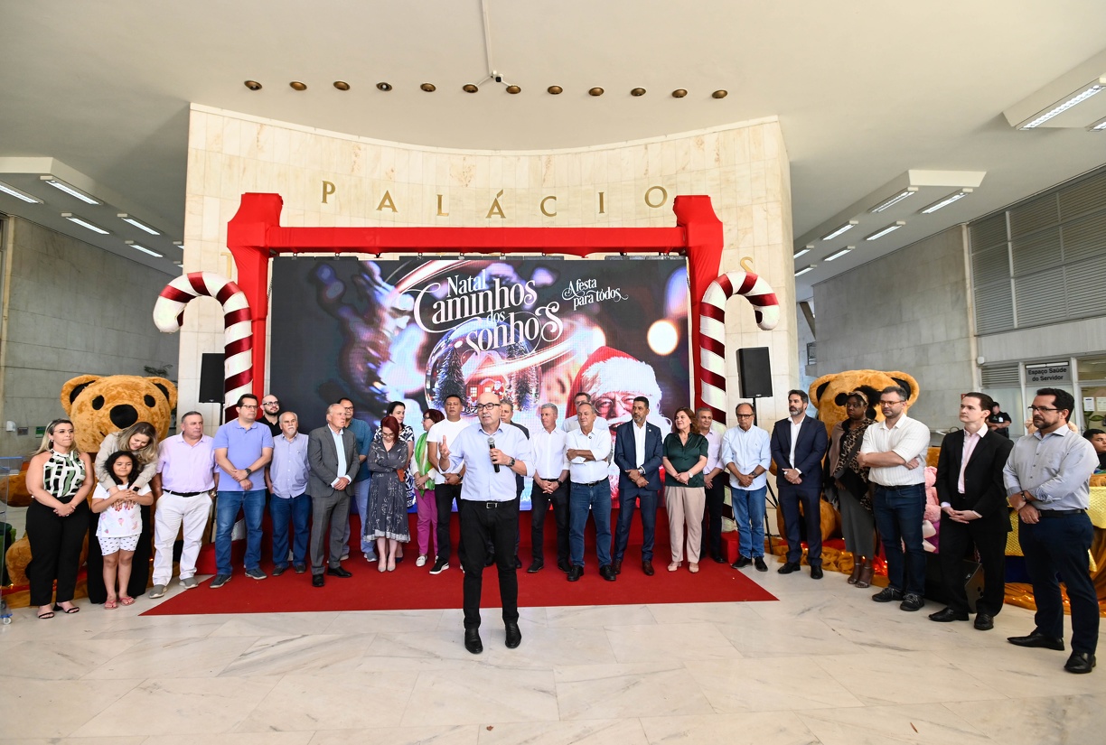 A programação especial do Natal Caminhos dos Sonhos 2025 foi apresentada em cerimônia no Paço Municipal
