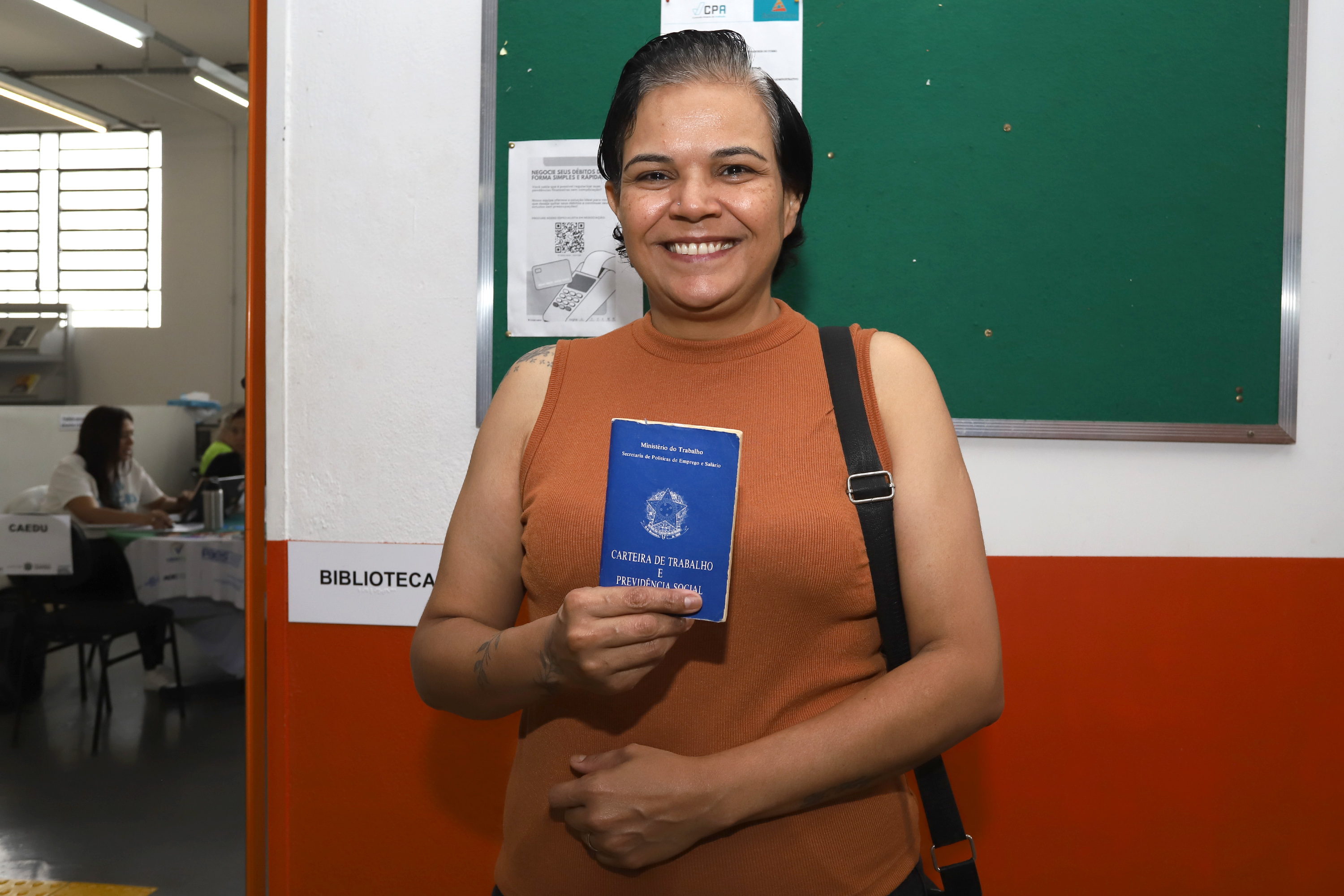 A auxiliar de limpeza Sheila Maria da Gama Martins foi uma das participantes que já saíram empregadas do feirão