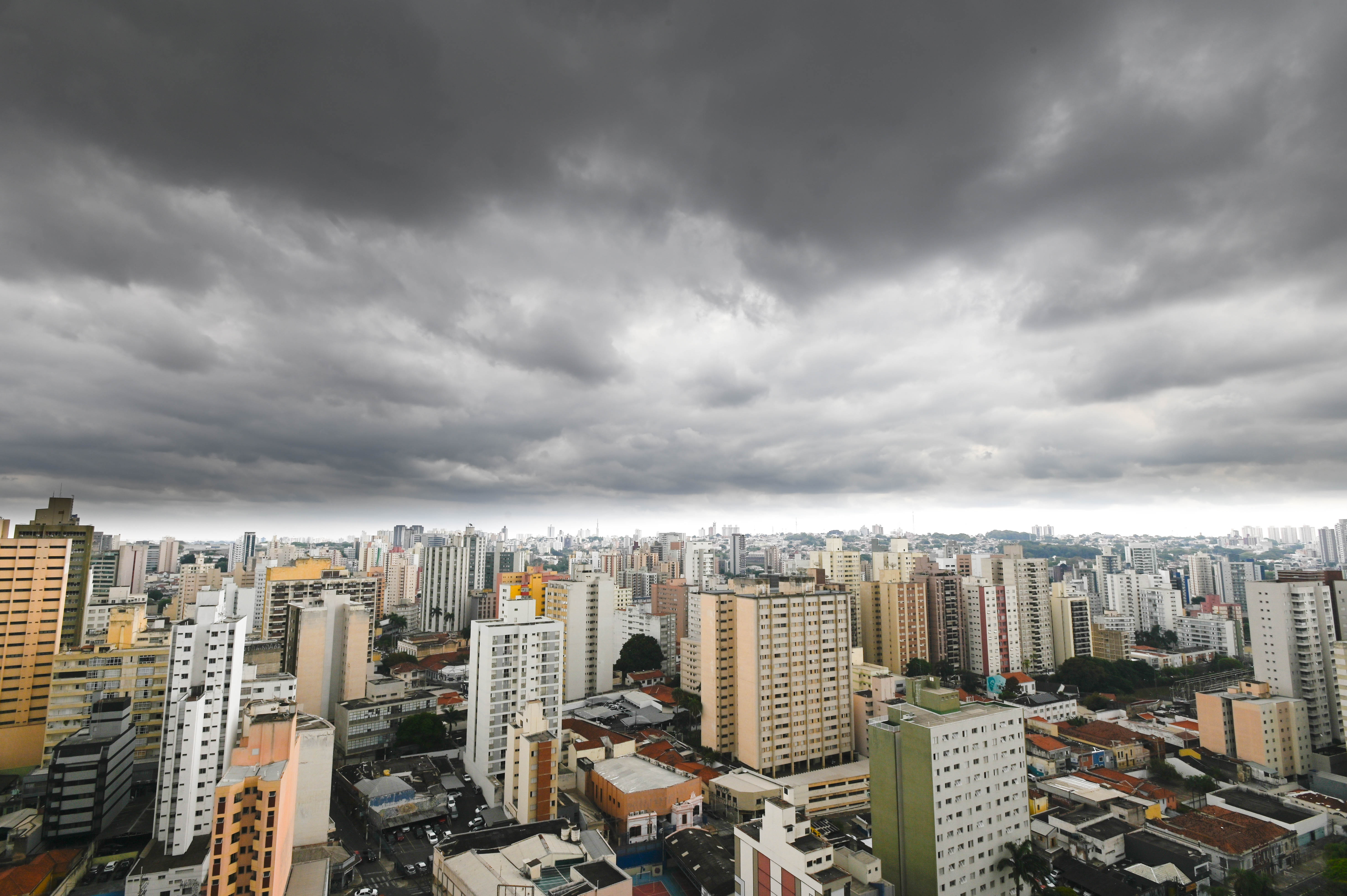 A previsão é de que o tempo instável continue durante a semana