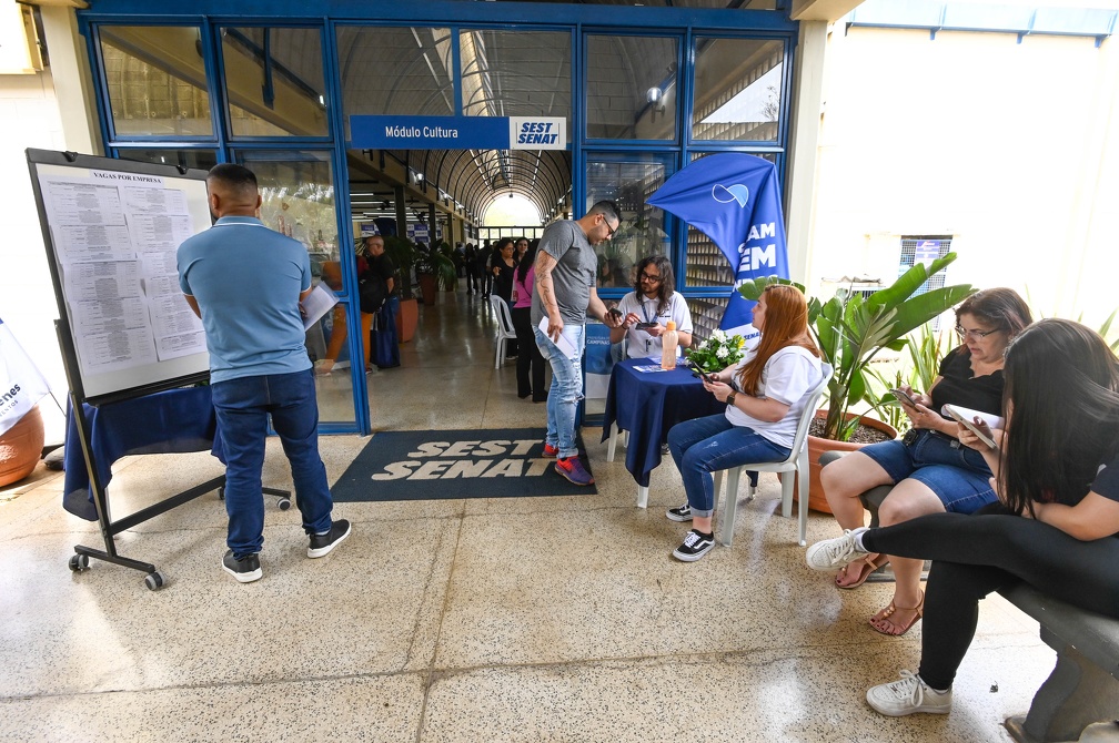 Ação aconteceu nesta sexta-feira em Campinas e atraiu dezenas de pessoas 