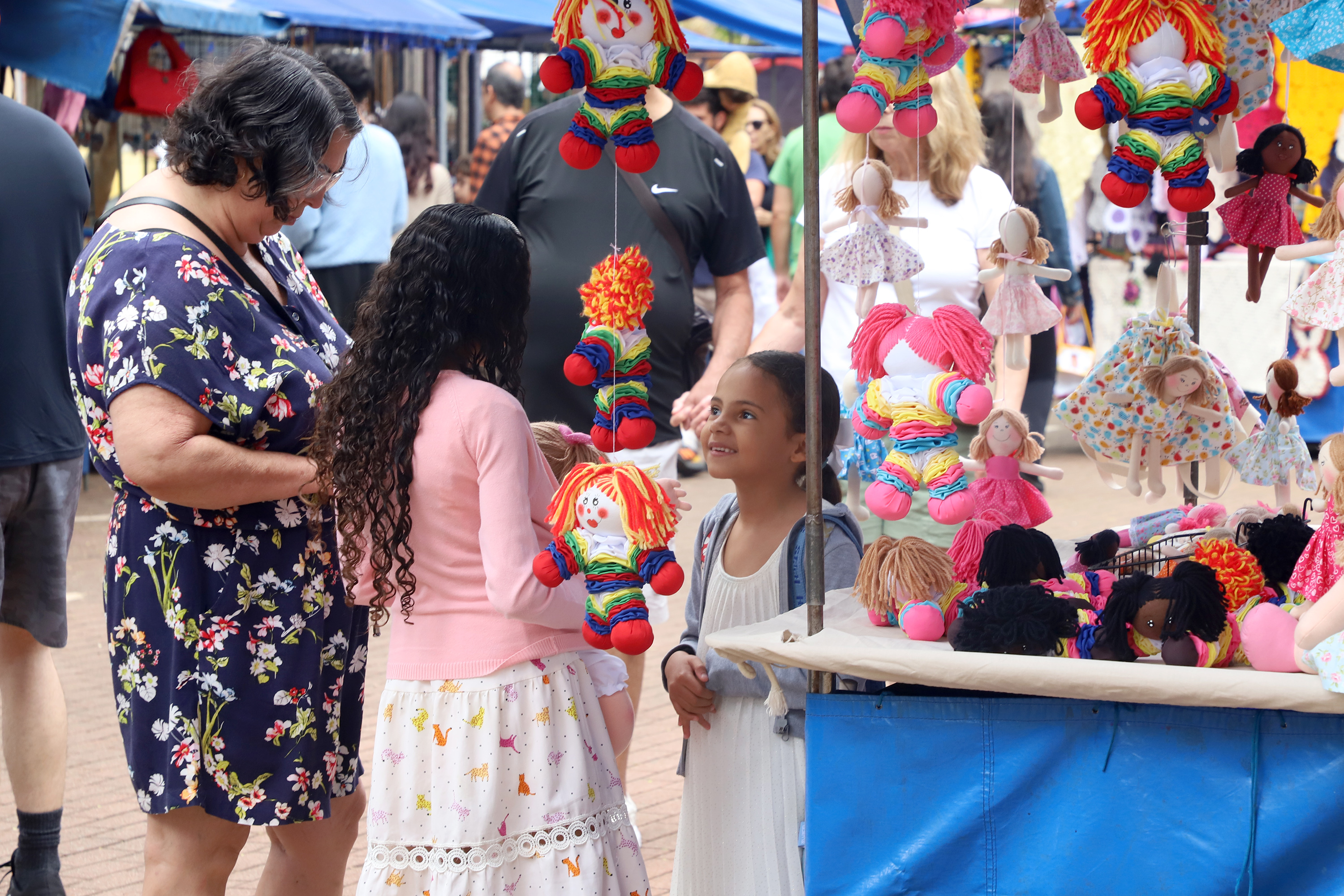 Com uma programação que acontece aos sábados e domingos, das 9h às 14h, a feira é um dos eventos mais movimentados da cidade