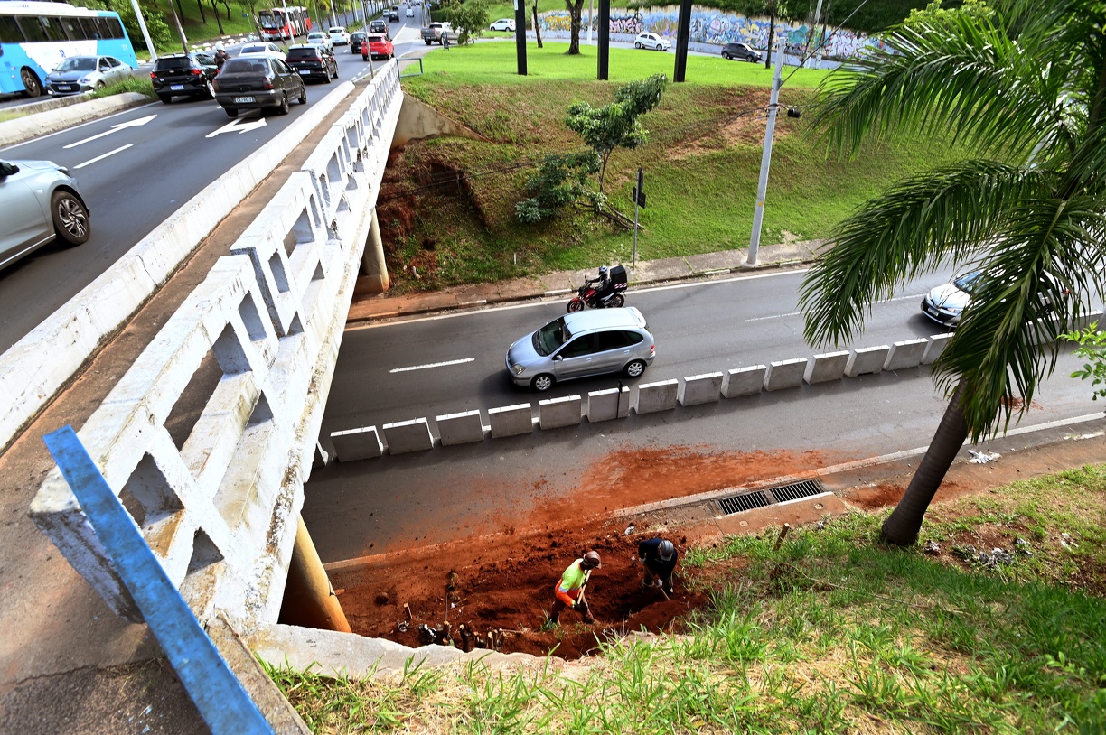 Ampliação tem como objetivo melhorar a fluidez de veículos e desafogar o trânsito