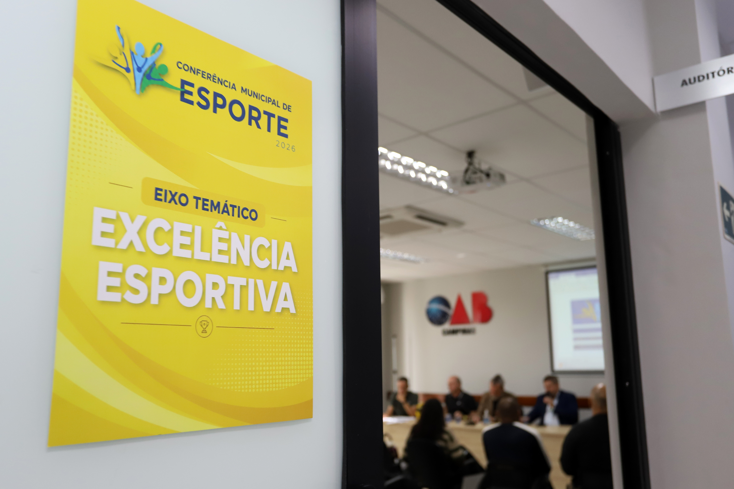Discussões foram divididas em grupos de trabalho focados em três eixos centrais 