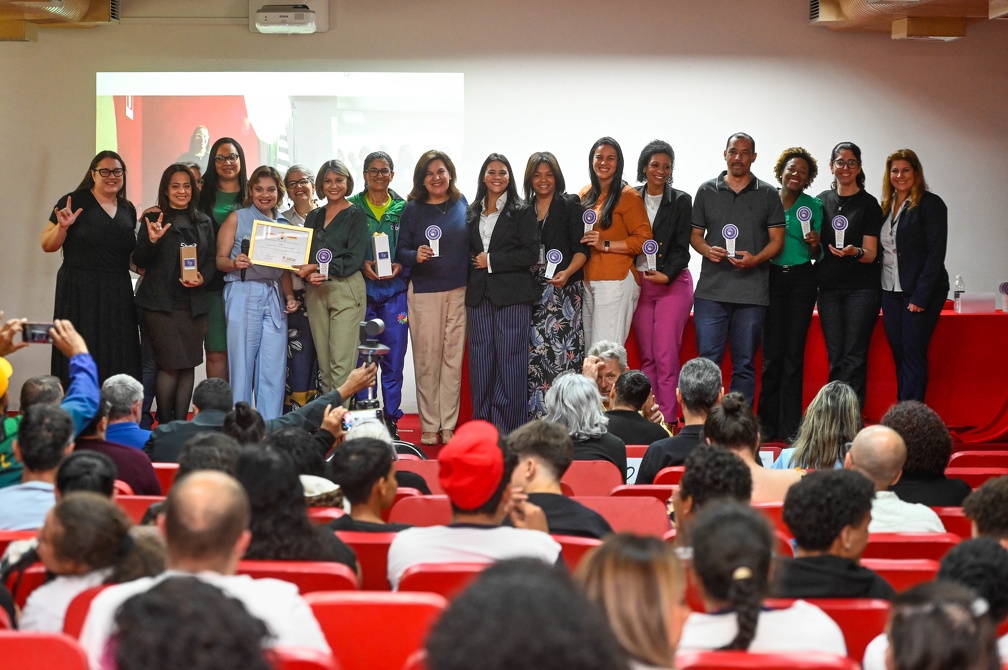Campinas celebra 10 anos da Central de Interpretação de Libras, reforçando acessibilidade e inclusão para a comunidade surda