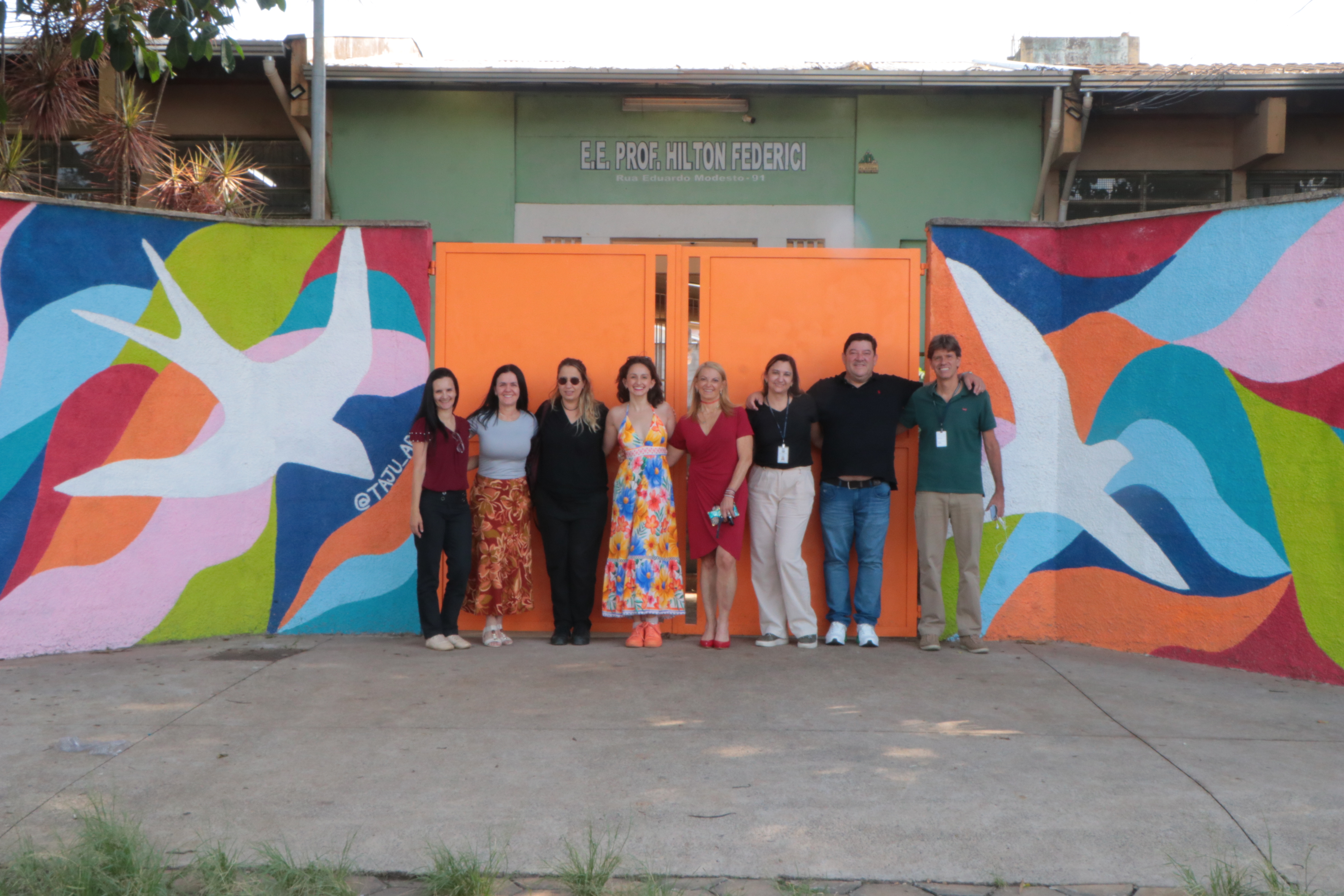 Juliana Borges “Taju”, artista que produziu o mural, disse estar muito feliz com o resultado final