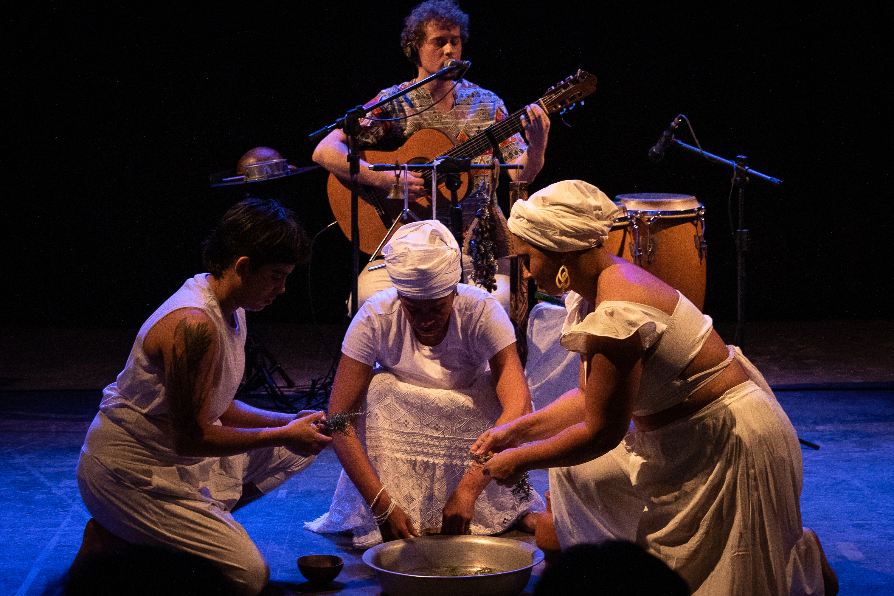 O público poderá responder a um questionário falando sobre o motivo da presença, quais cenas mais impactaram ou geraram identificação