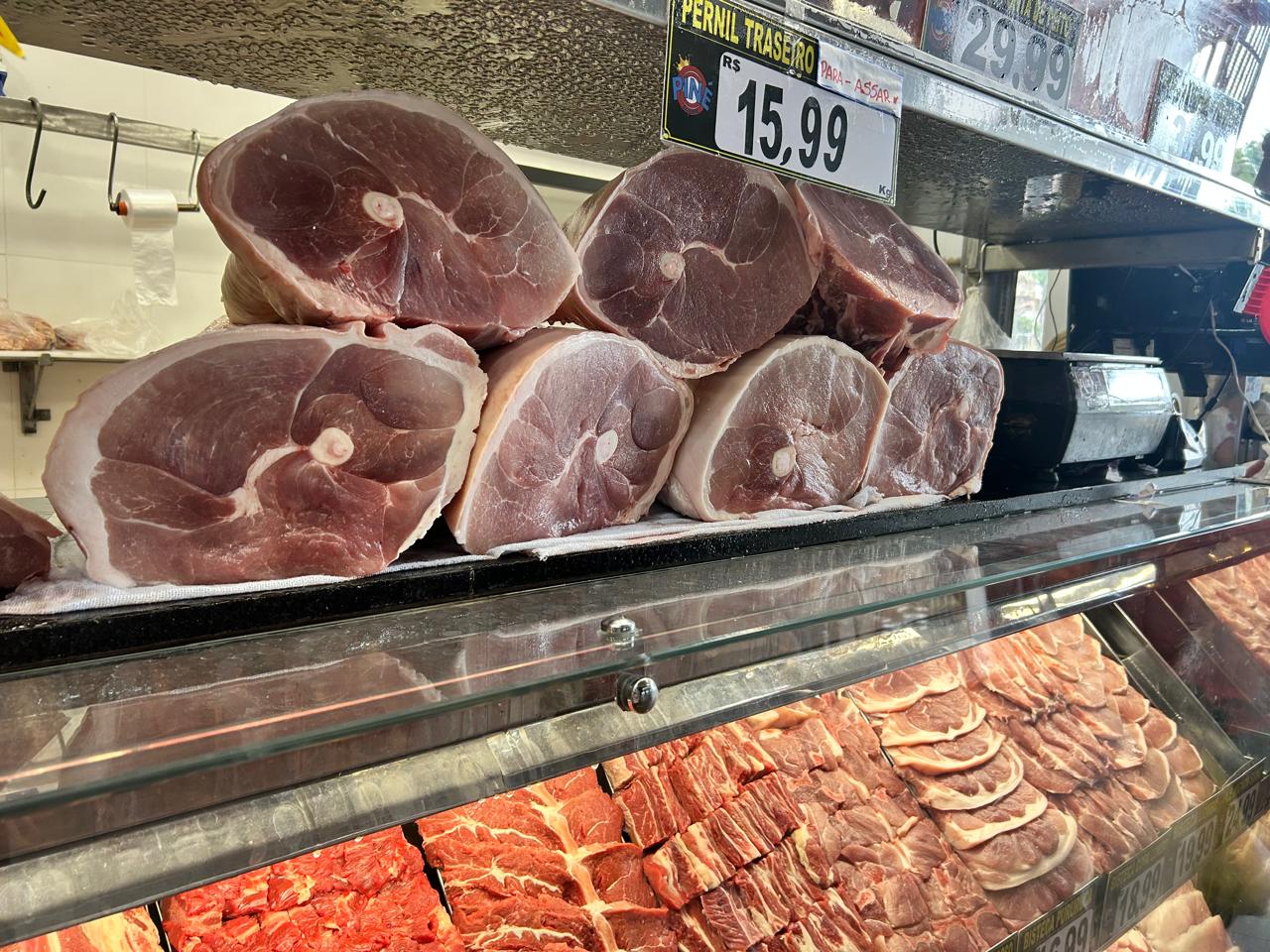 Quilo do pernil suíno está mais barato neste ano