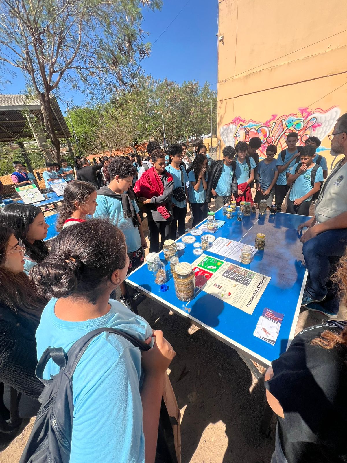 Atividade foi realizada na Escola Estadual Uacury Ribeiro 