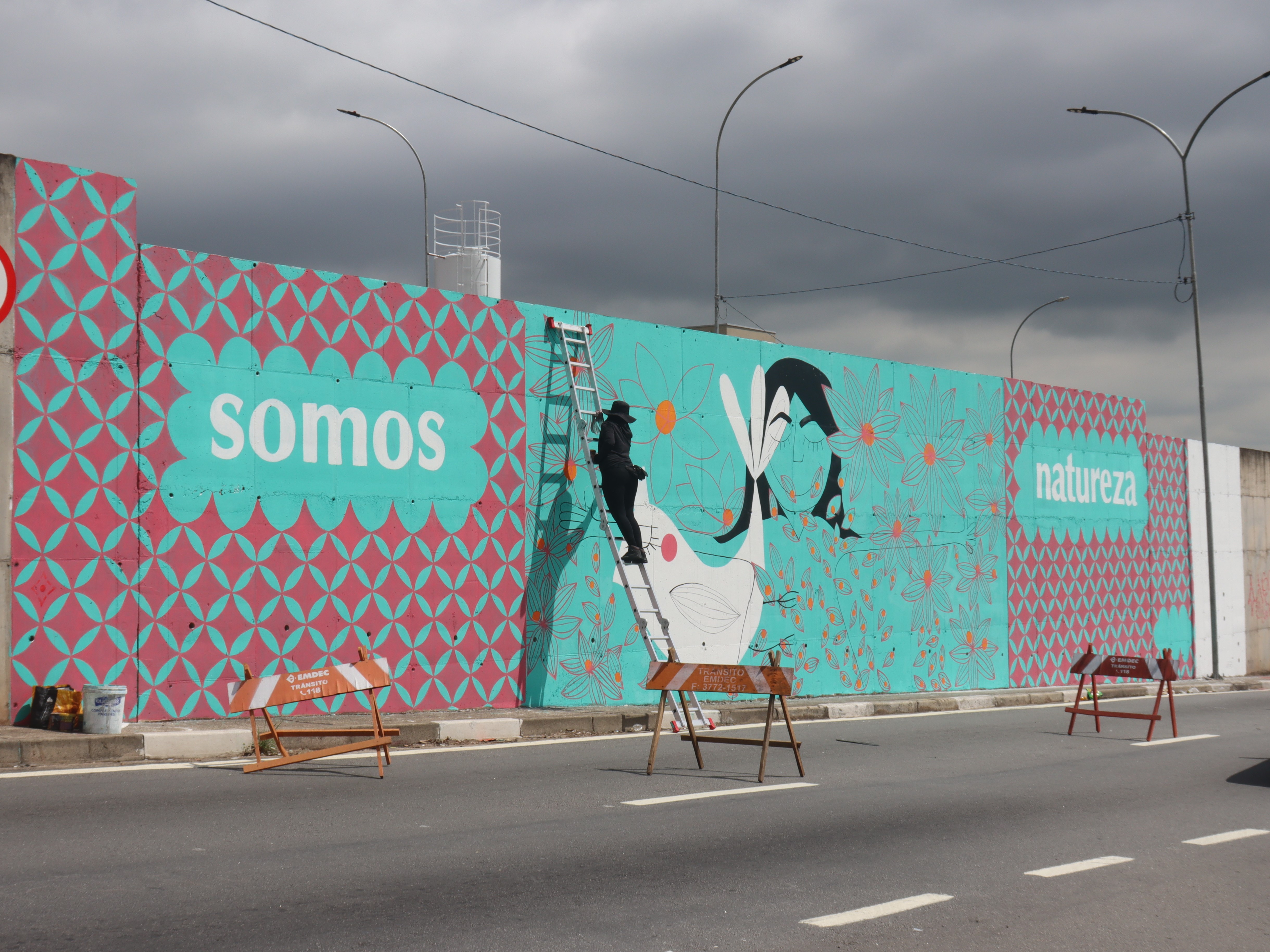 A Emdec já envolveu dezenas de artistas nos murais dos terminais urbanos