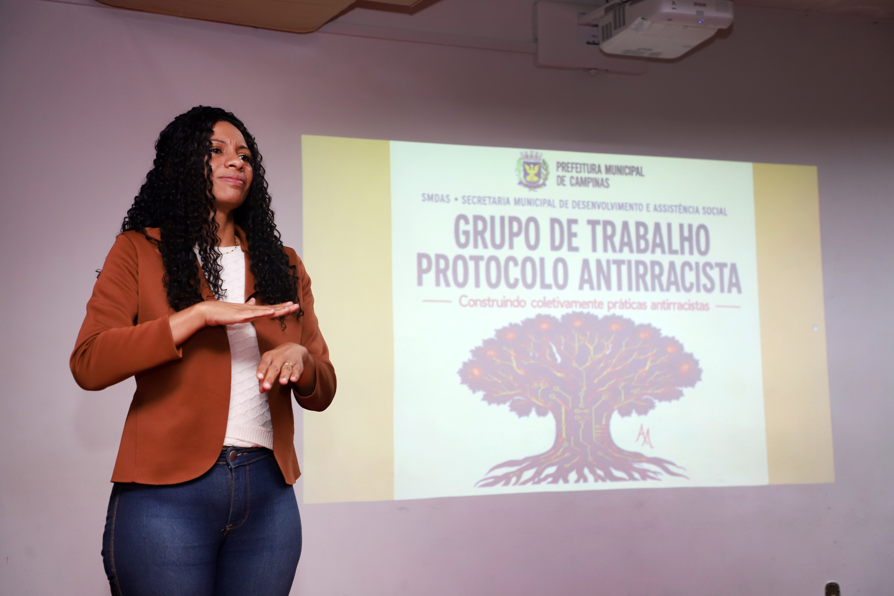 O encontro ampliado contou com acessibilidade em Libras