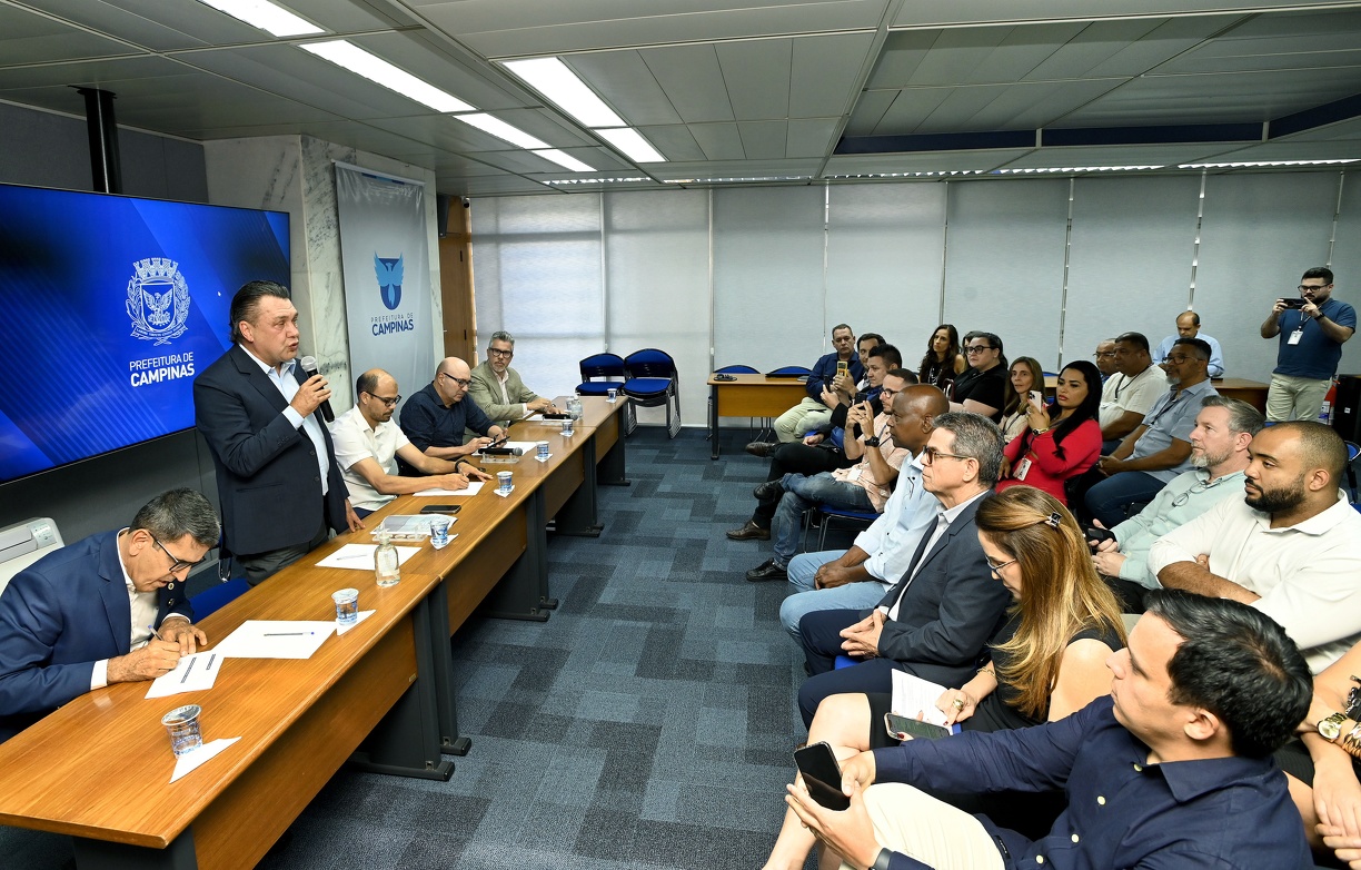 Secretário Luiz Cirilo destacou impacto da regularização para as empresas e a sociedade
