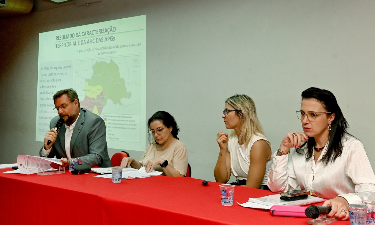 Secretário de Planejamento apresentou a proposta